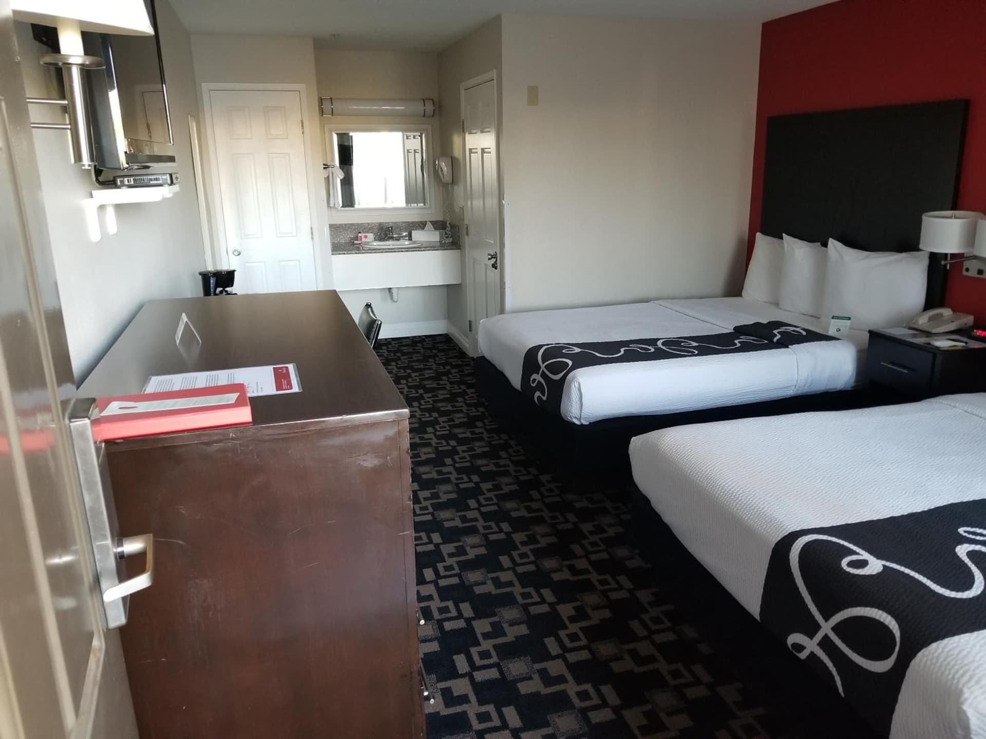 Ramada by Wyndham Oceanside gallery photo in Oceanside, CA — image 12