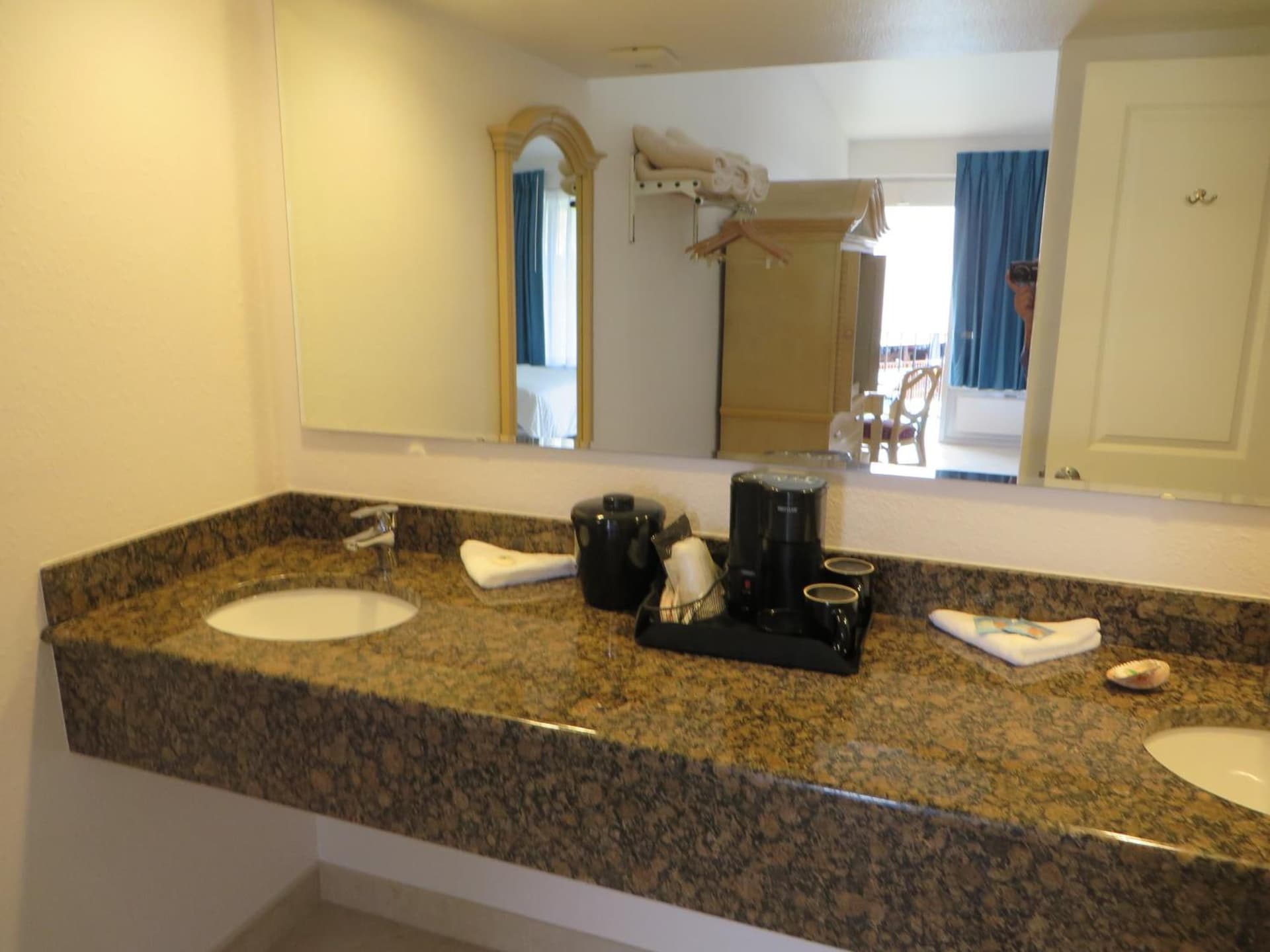 Dolphin Key Resort - Cape Coral gallery photo in Cape Coral, FL — image 45