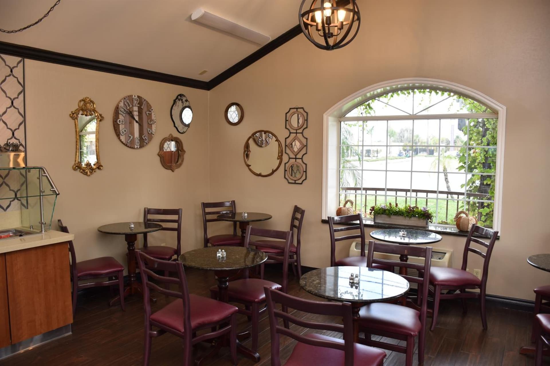 Dynasty Suites Redlands gallery photo in Redlands, CA — image 5