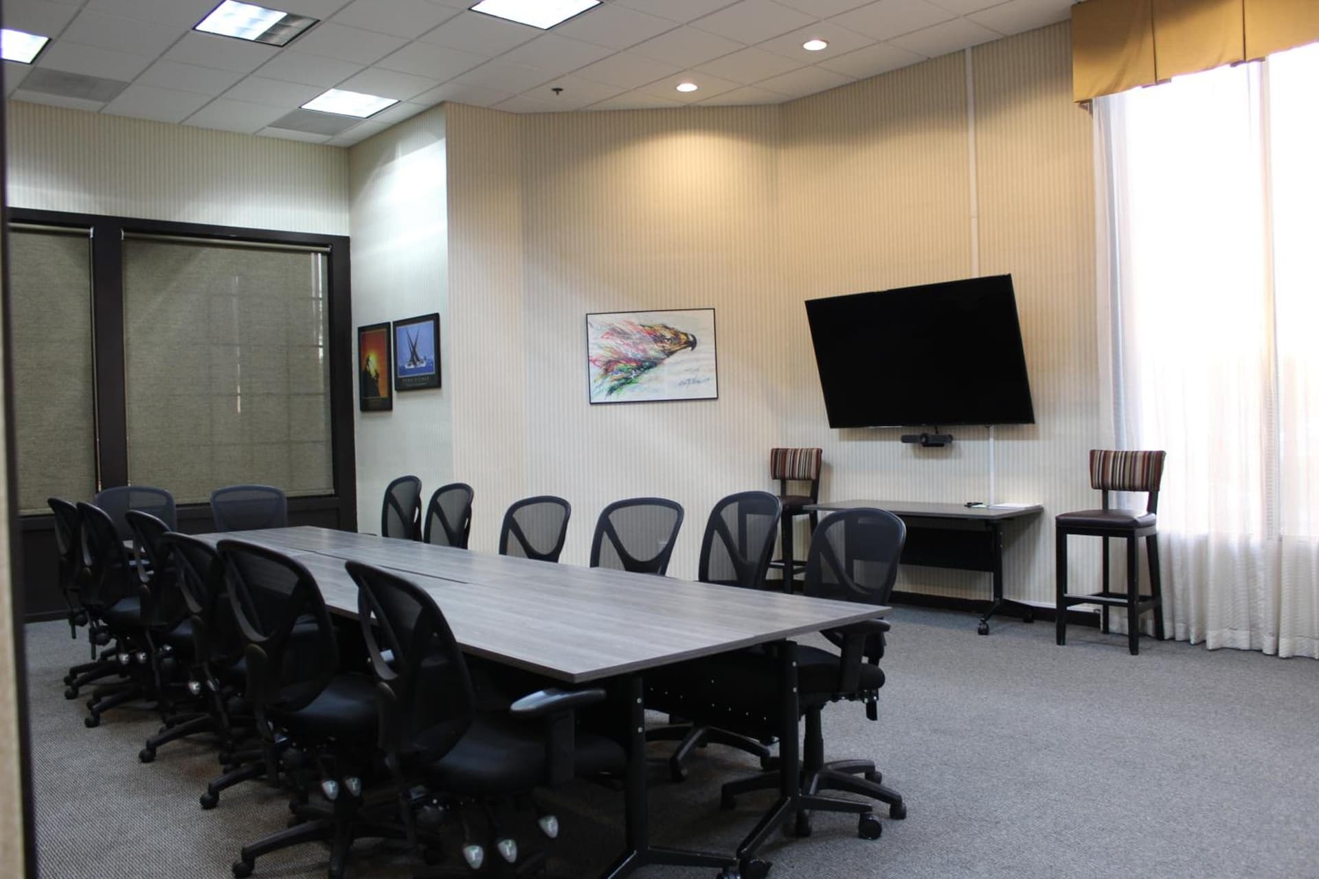 Hotel Burbank gallery photo in Burbank, CA — image 16