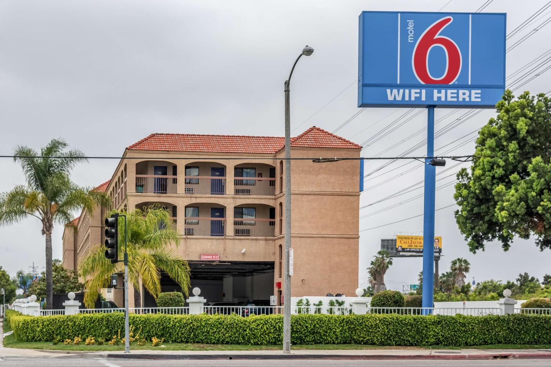 Motel 6-Gardena, CA - South featured exterior or lobby in Gardena, CA — similar hotel