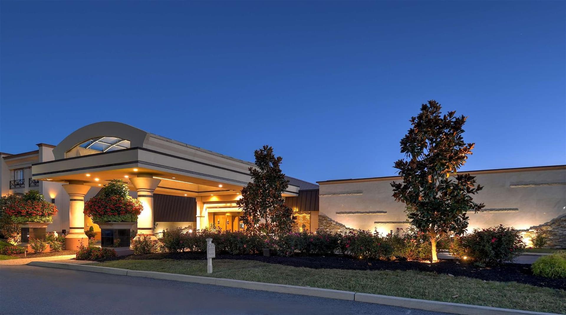 Eden Resort and Suites, BW Premier Collection — hotel in Lancaster, Pennsylvania
