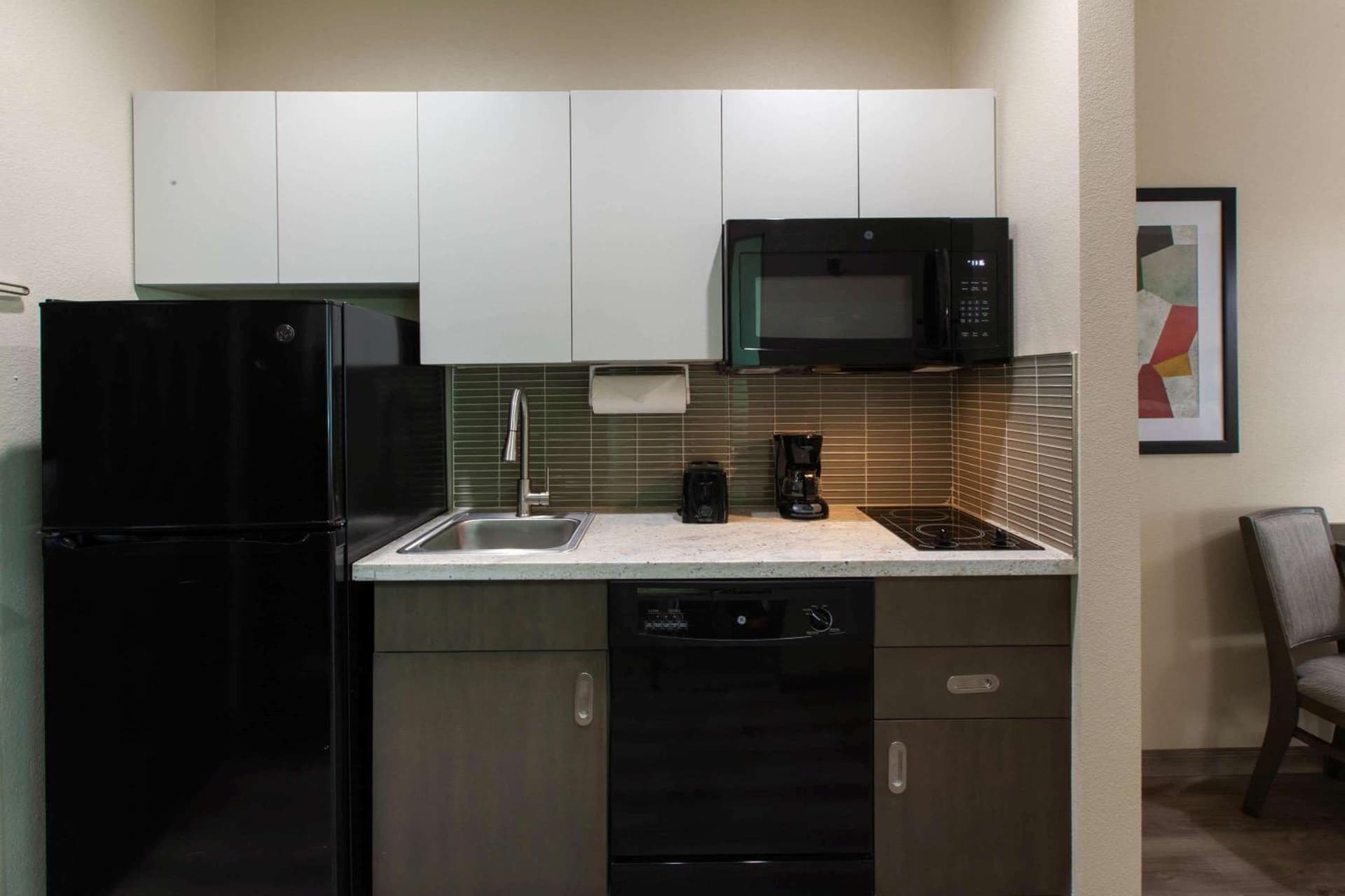 Hawthorn Extended Stay by Wyndham Odessa property views in Odessa, TX — gallery photo 3
