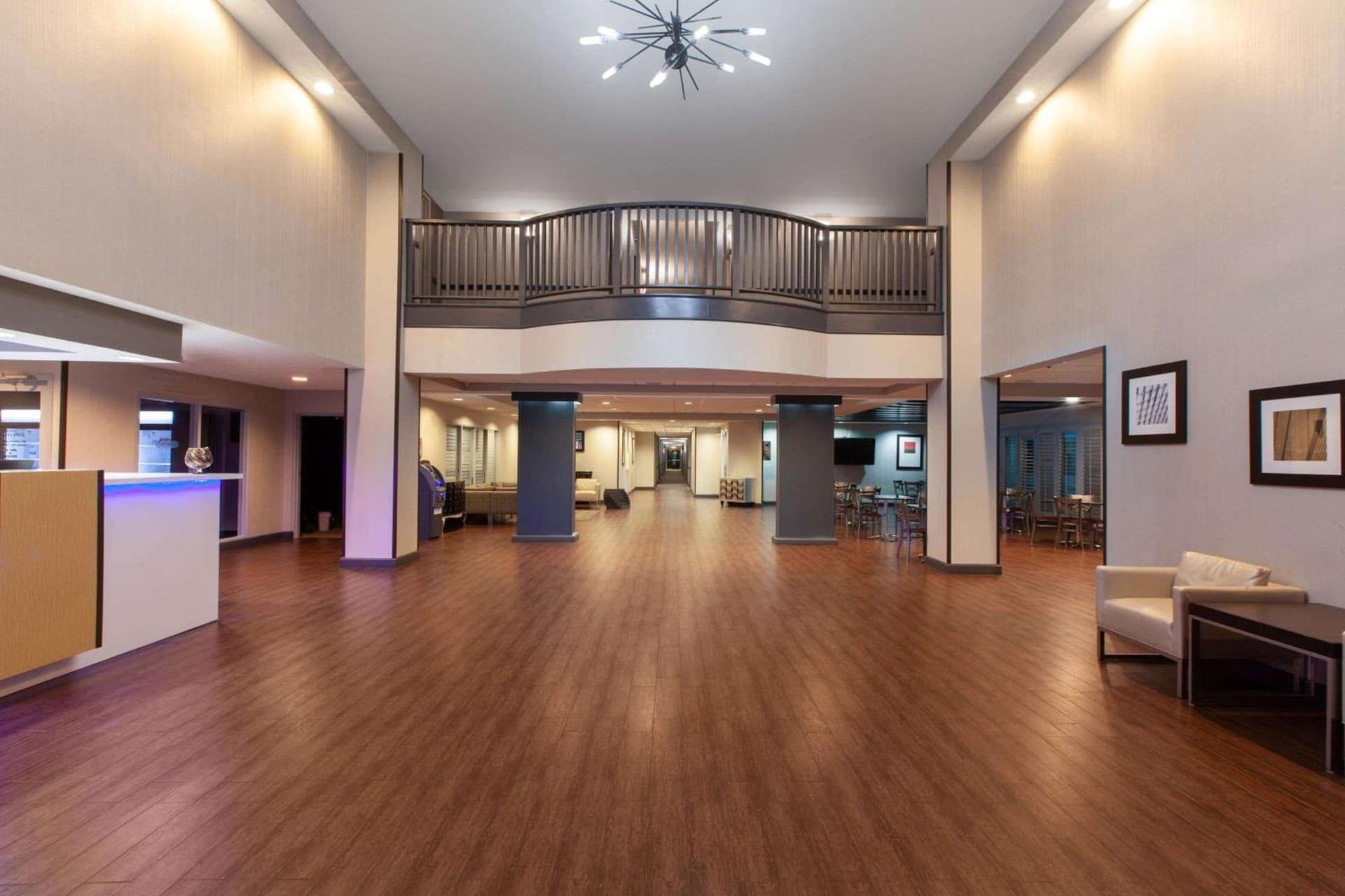 Wingate by Wyndham Oklahoma City Airport property views in Oklahoma City, OK — gallery photo 3