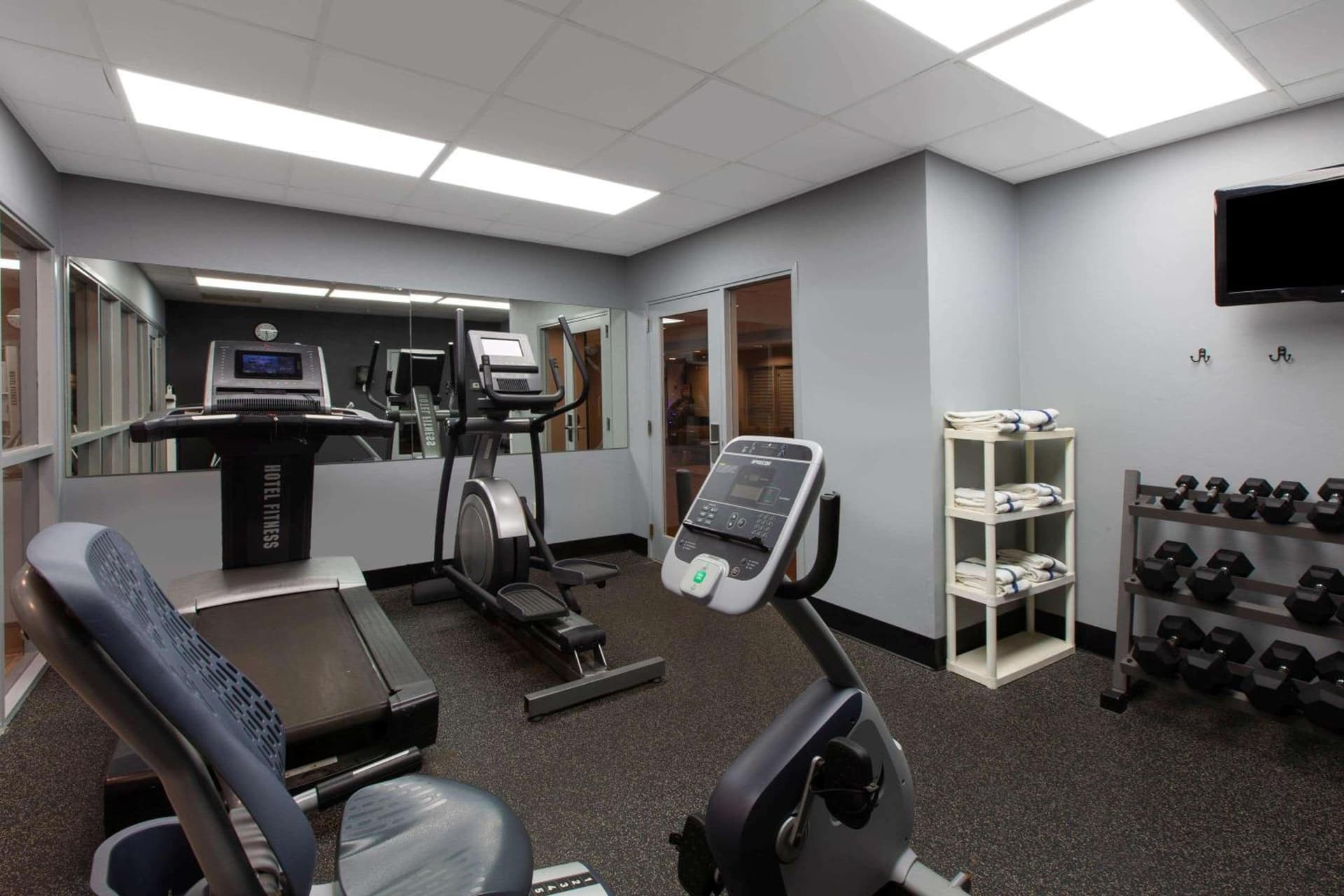 Wingate by Wyndham Oklahoma City Airport property views in Oklahoma City, OK — gallery photo 3