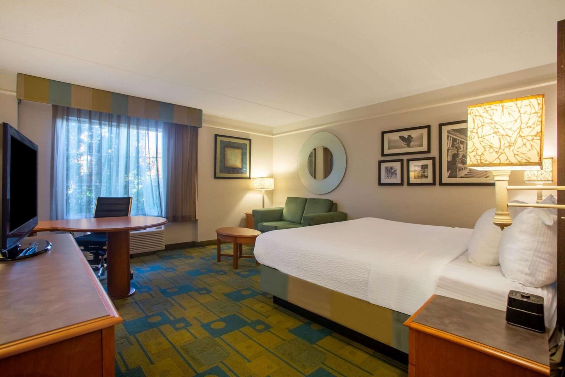 La Quinta by Wyndham Charlotte Airport South gallery photo in Charlotte, NC — image 24