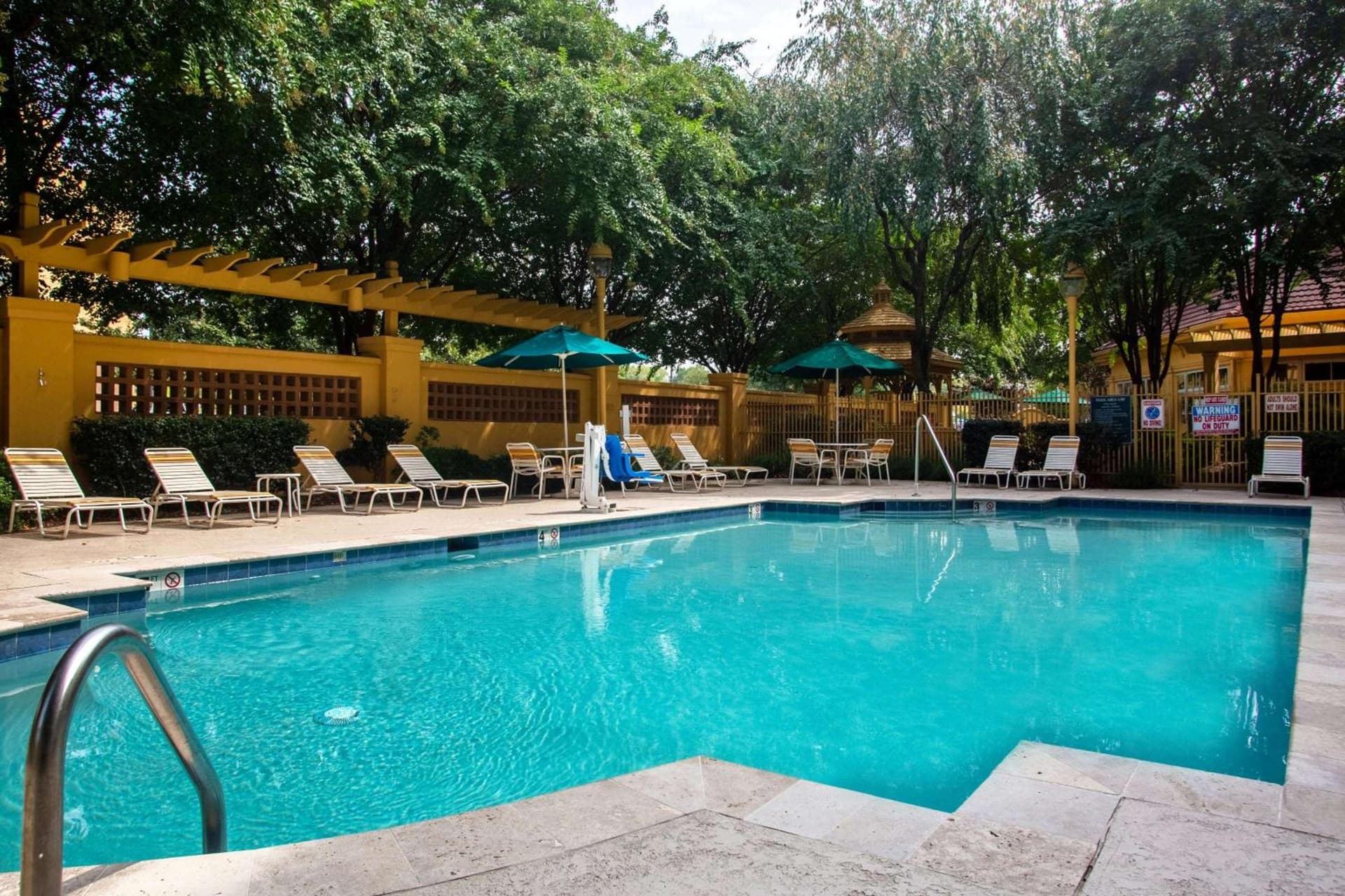 La Quinta by Wyndham Charlotte Airport South gallery photo in Charlotte, NC — image 26