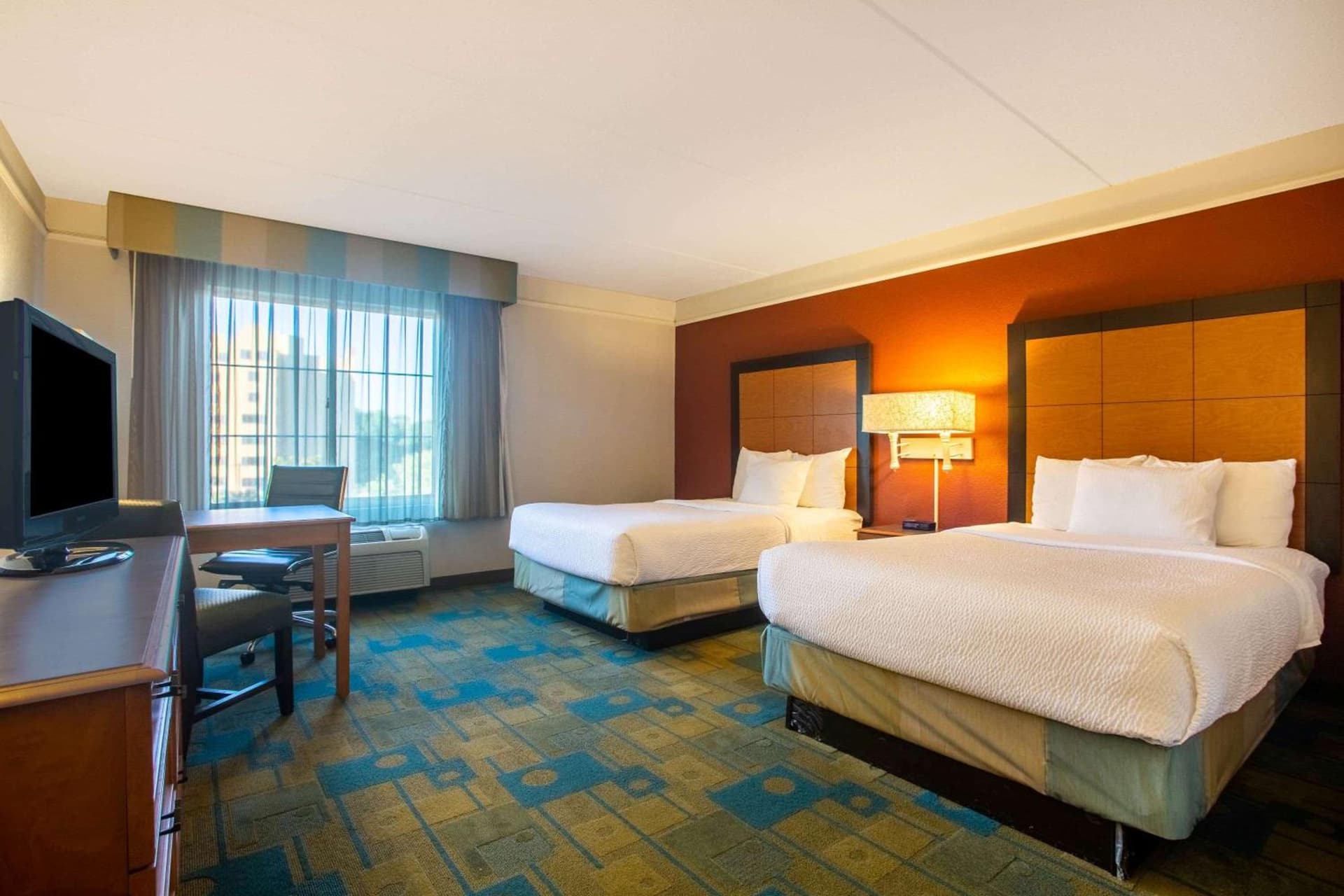 La Quinta by Wyndham Charlotte Airport South gallery photo in Charlotte, NC — image 9