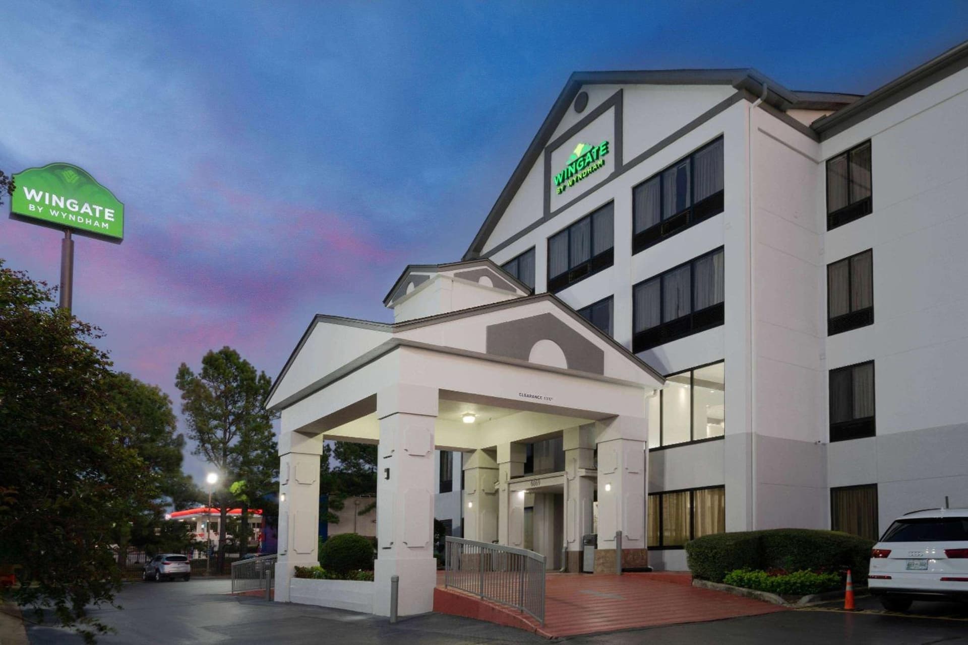 Wingate by Wyndham Memphis East featured exterior or lobby in Memphis, TN — similar hotel