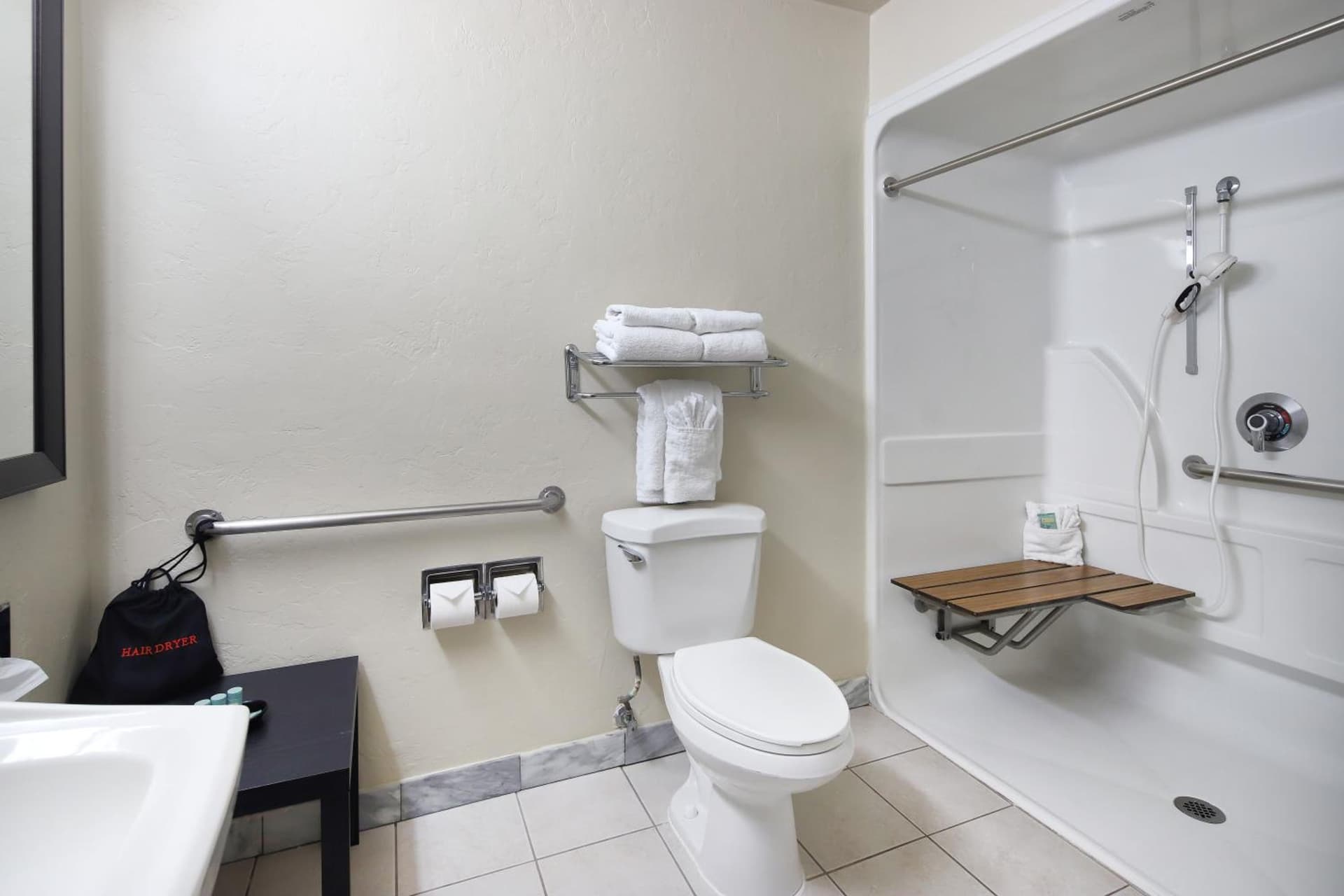 Wyndham Tucson Airport Hotel & Conference Center gallery photo in Tucson, AZ — image 8