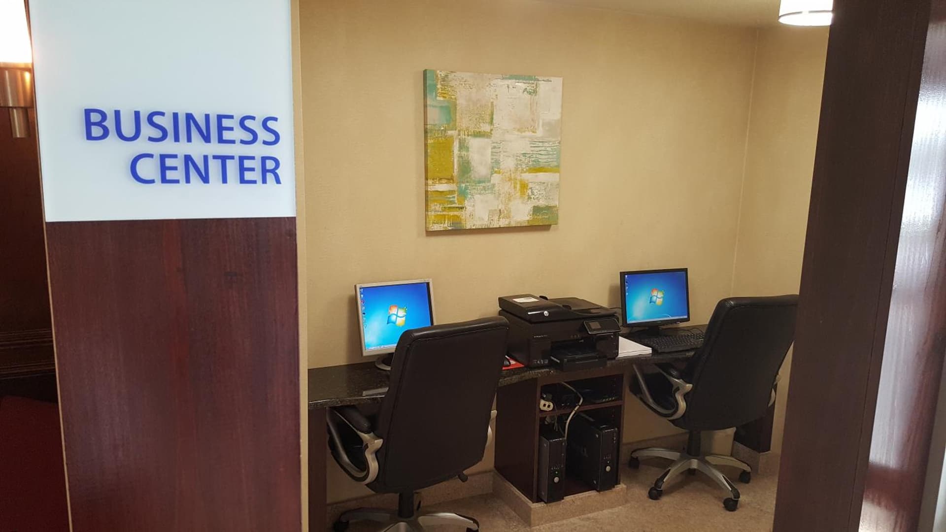 Holiday Inn Express Hotel & Suites Waterford by IHG property views in Waterford — gallery photo 3