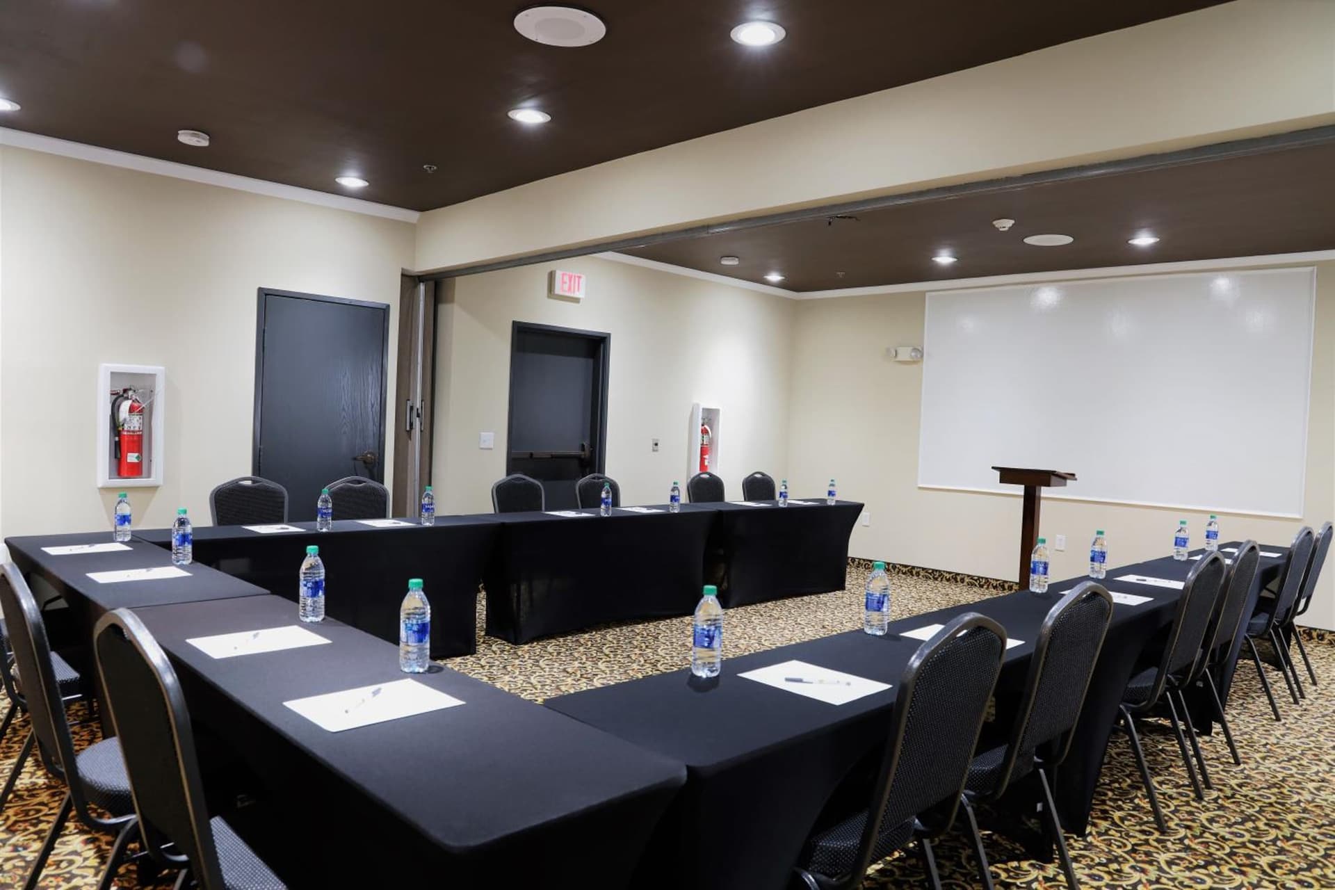 Super 8 by Wyndham High Point/Greensboro interior in High Point, NC — gallery photo 2