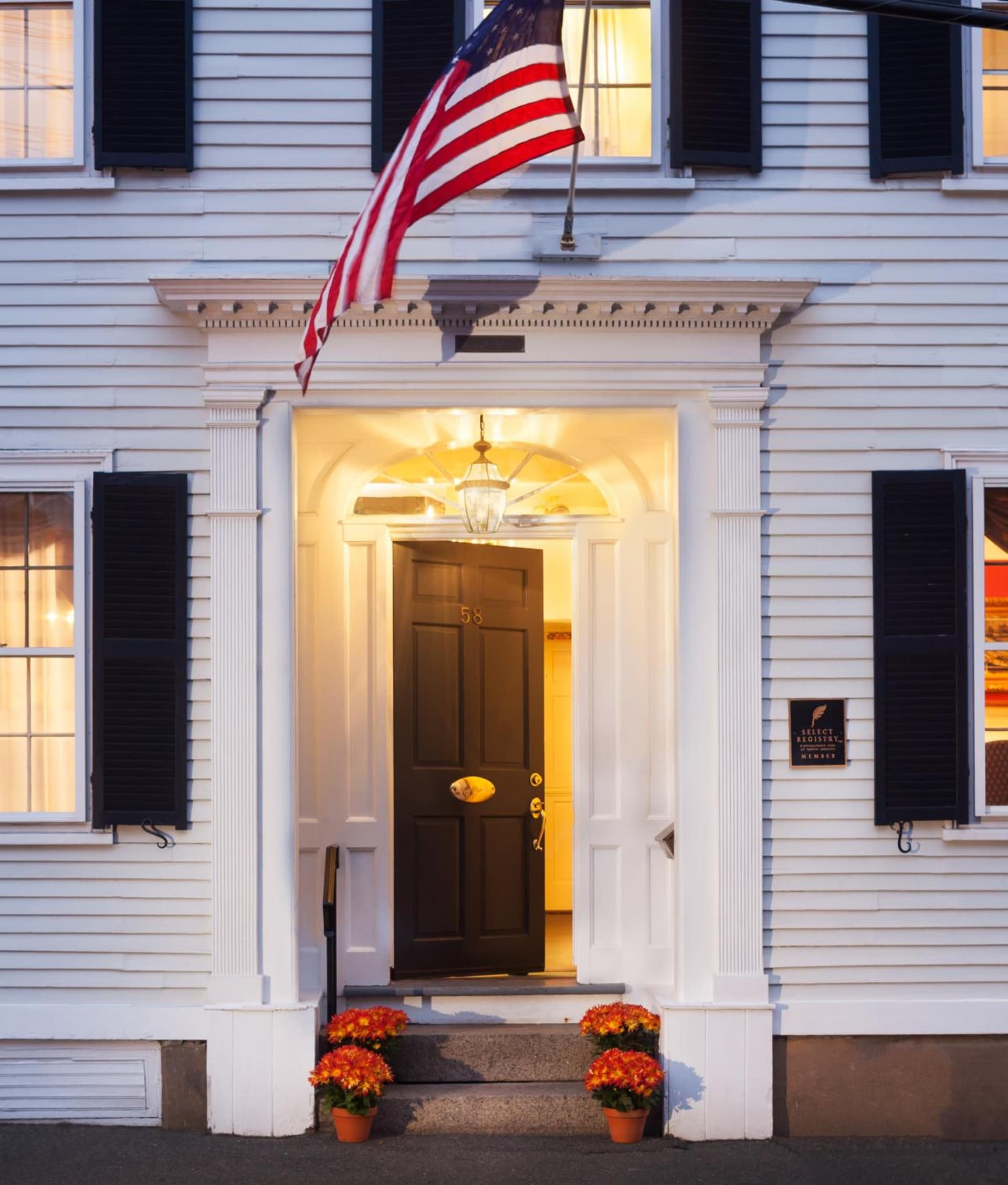Harbor Light Inn featured exterior or lobby in Marblehead — similar hotel