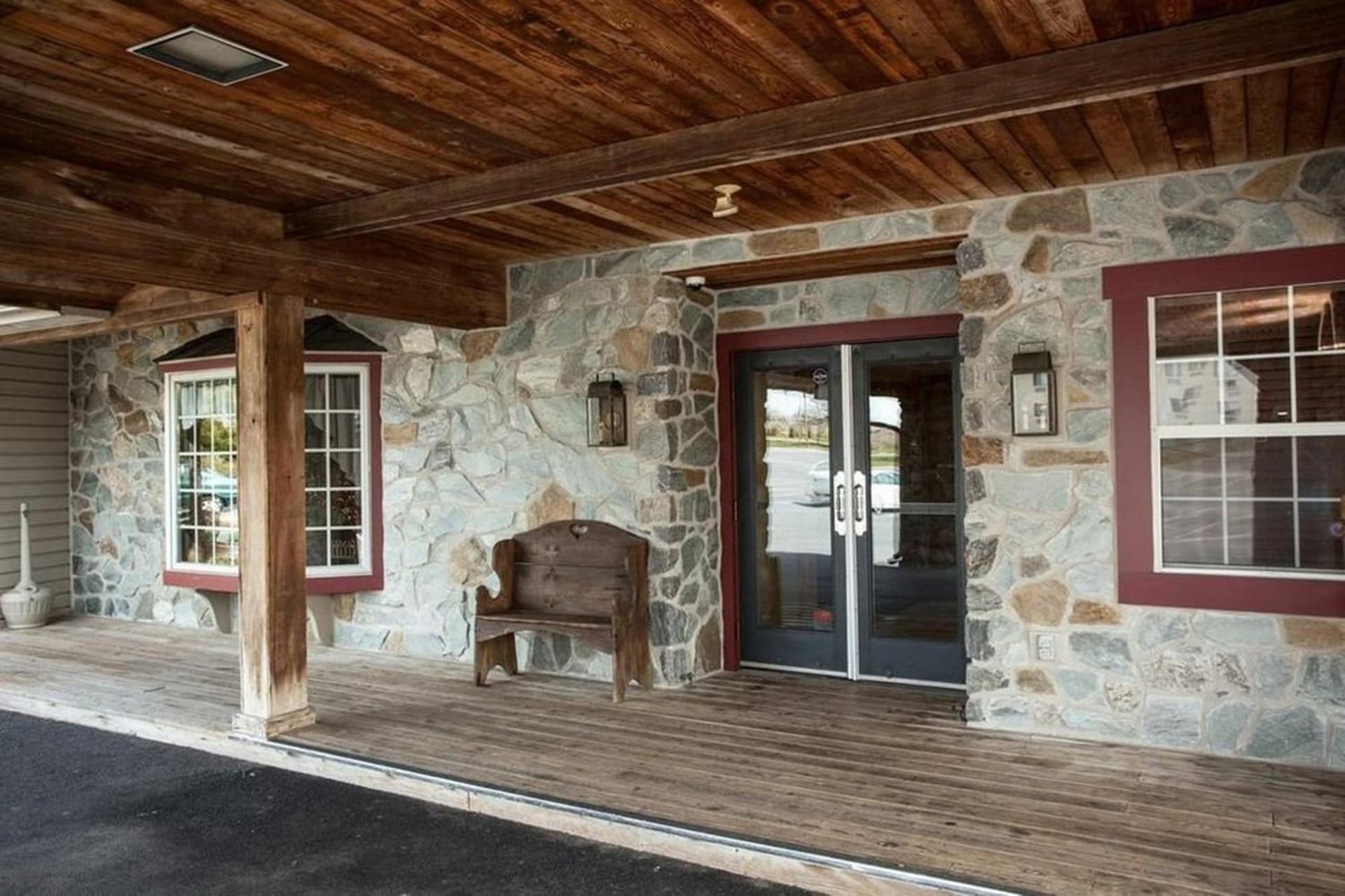 The Country Inn of Lancaster interior in Lancaster, PA — gallery photo 2