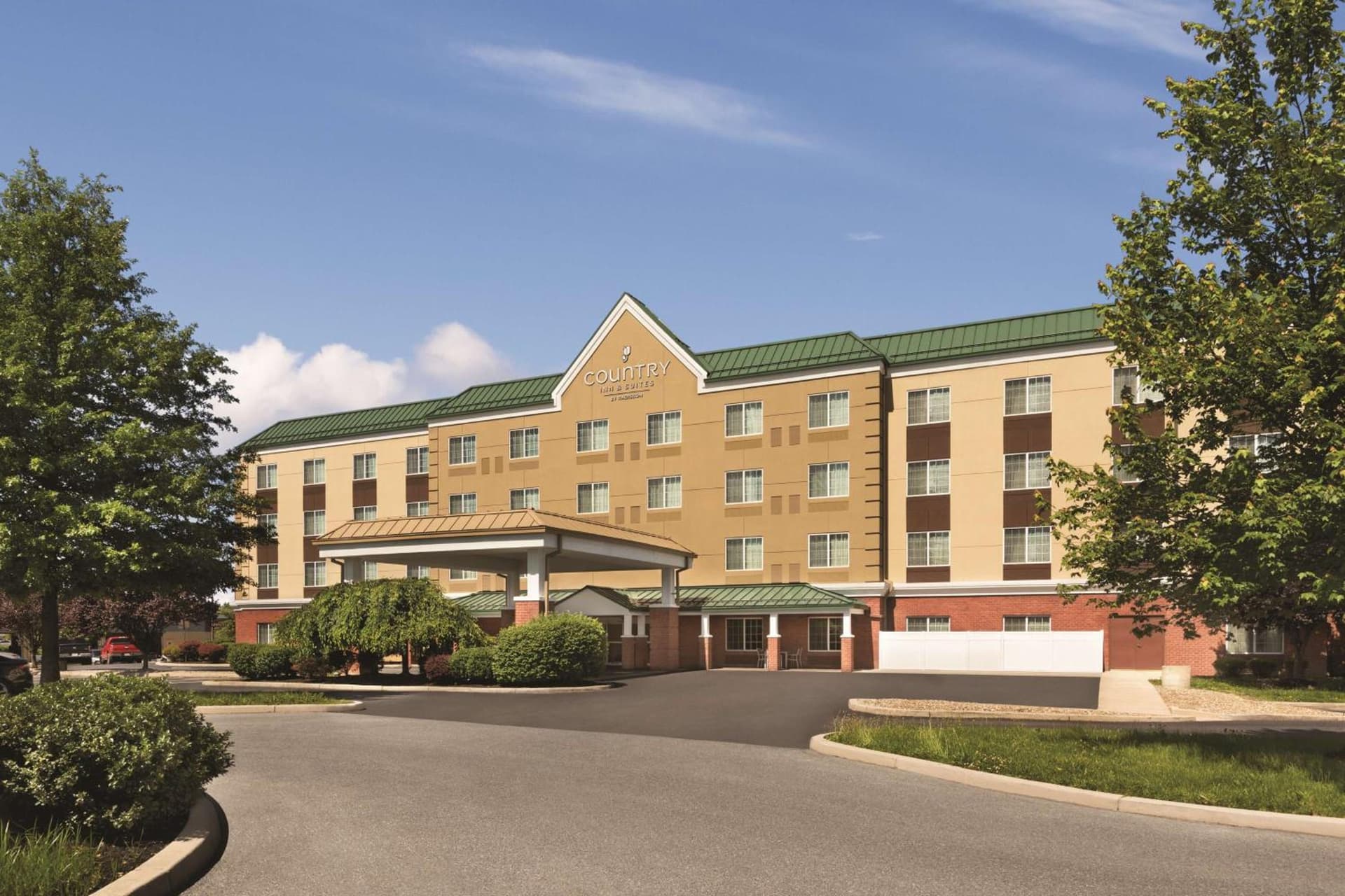 Country Inn & Suites by Radisson, Hagerstown, MD featured exterior or lobby in Hagerstown, MD — similar hotel