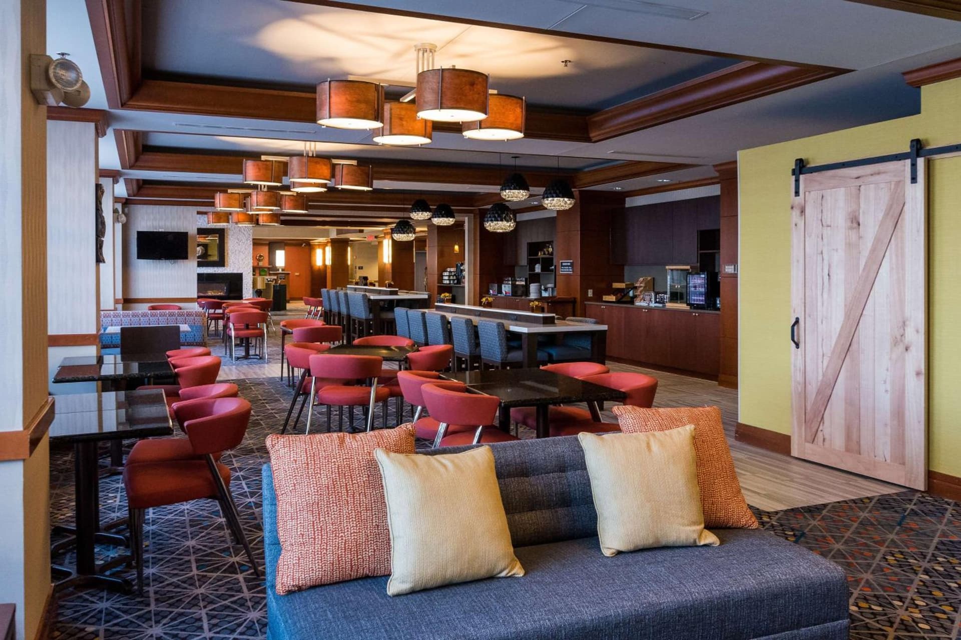 Wyndham Moline on John Deere Commons gallery photo in Moline, IL — image 58