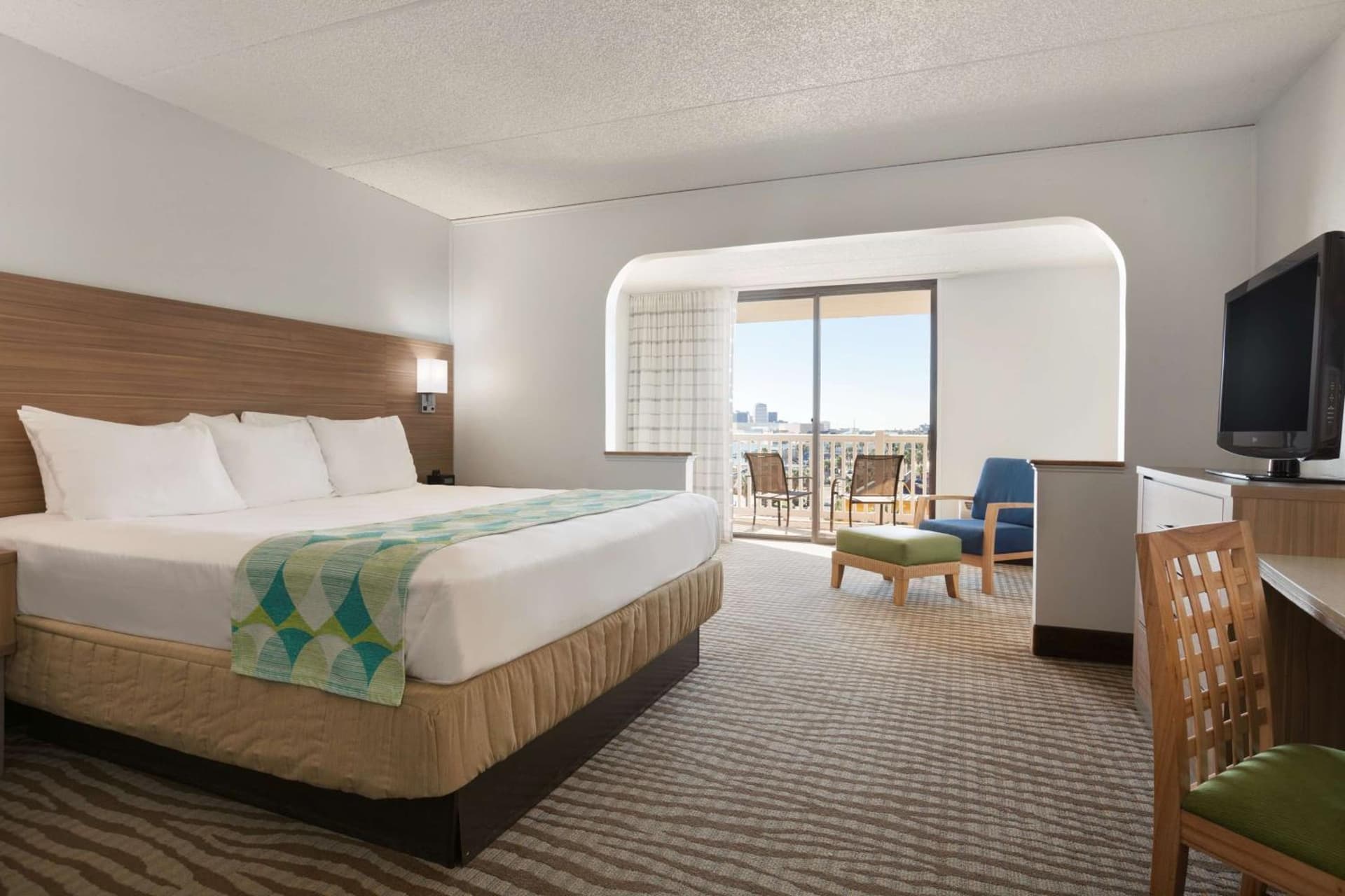 DoubleTree by Hilton Corpus Christi Beachfront gallery photo in Corpus Christi, TX — image 24