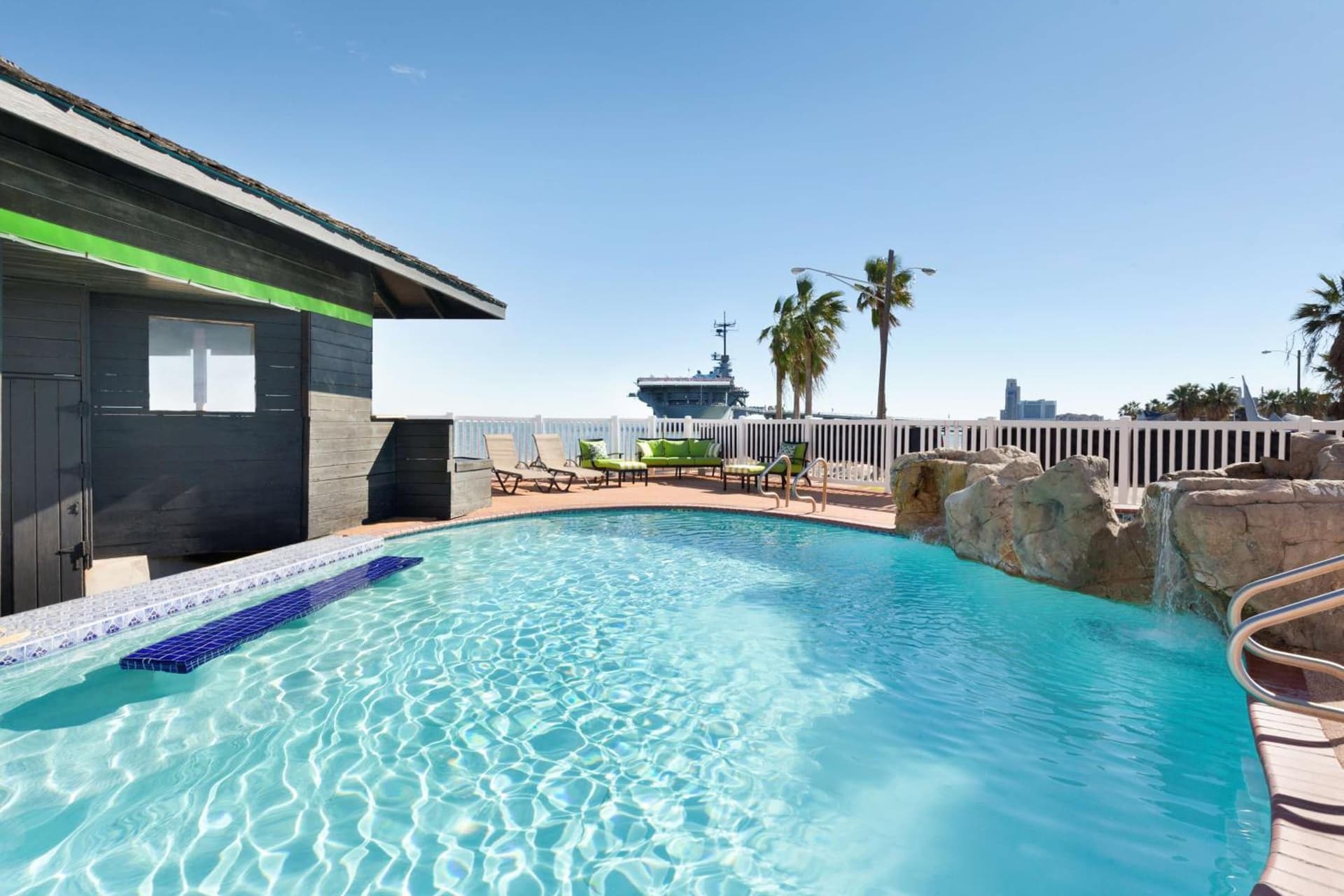 DoubleTree by Hilton Corpus Christi Beachfront gallery photo in Corpus Christi, TX — image 49