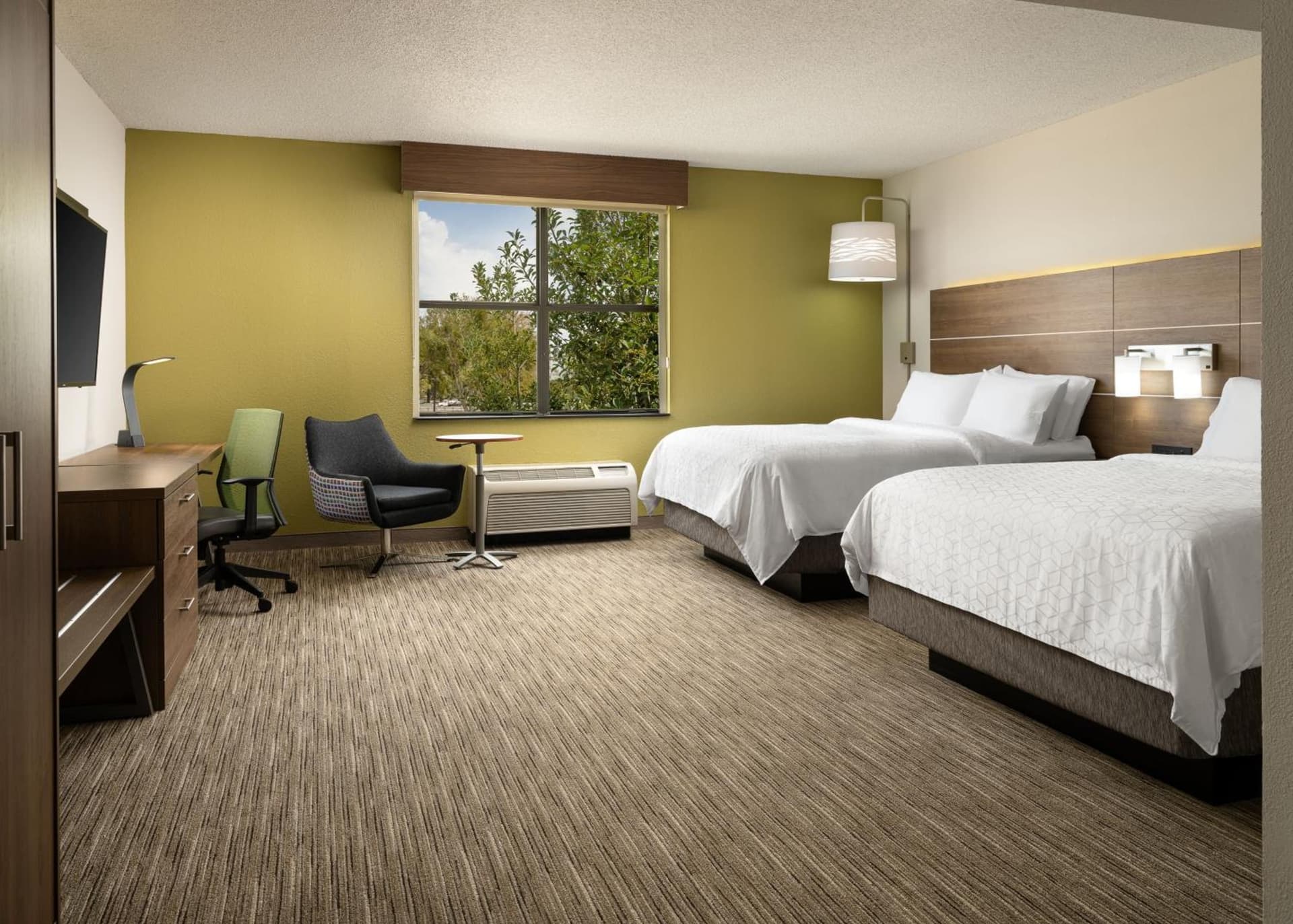 Holiday Inn Express Hotel & Suites Irving DFW Airport North by IHG gallery photo in Irving, TX — image 11