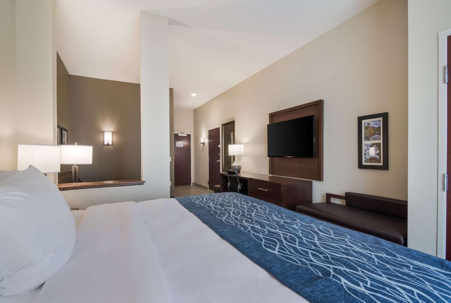 Comfort Inn & Suites Rock Hill Northeast gallery photo in Rock Hill, SC — image 19
