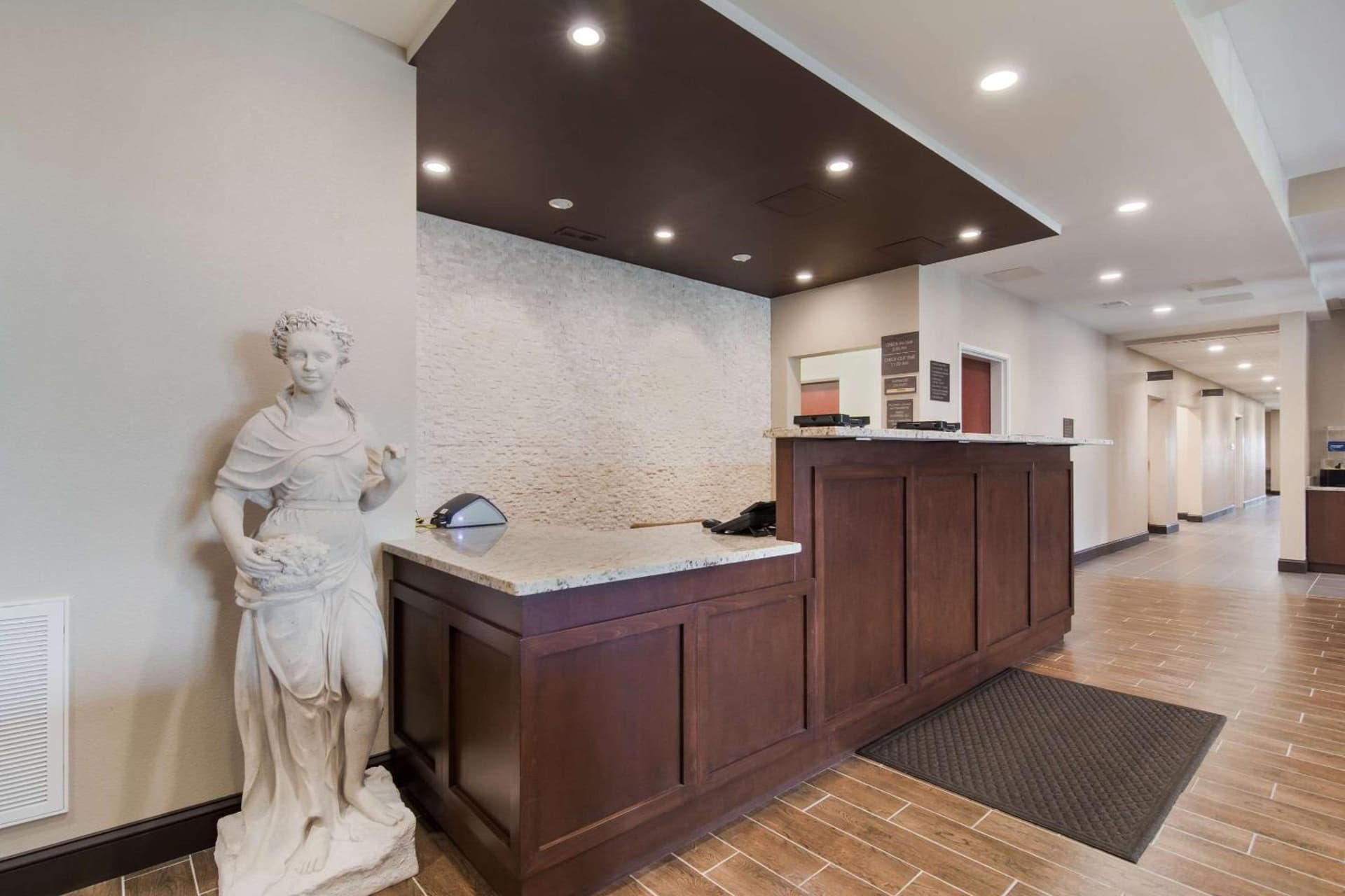 Comfort Inn & Suites Rock Hill Northeast gallery photo in Rock Hill, SC — image 9