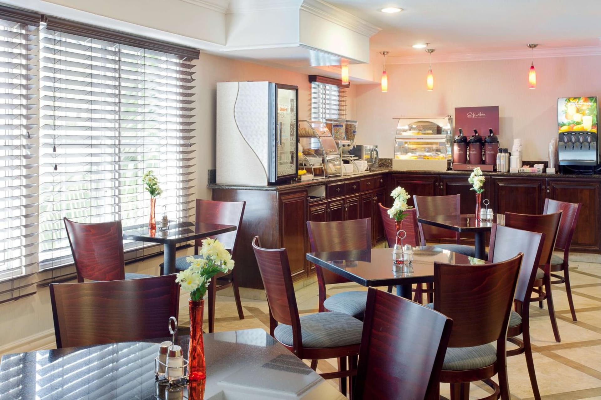 Best Western Plus Marina Shores Hotel gallery photo in Dana Point, CA — image 35