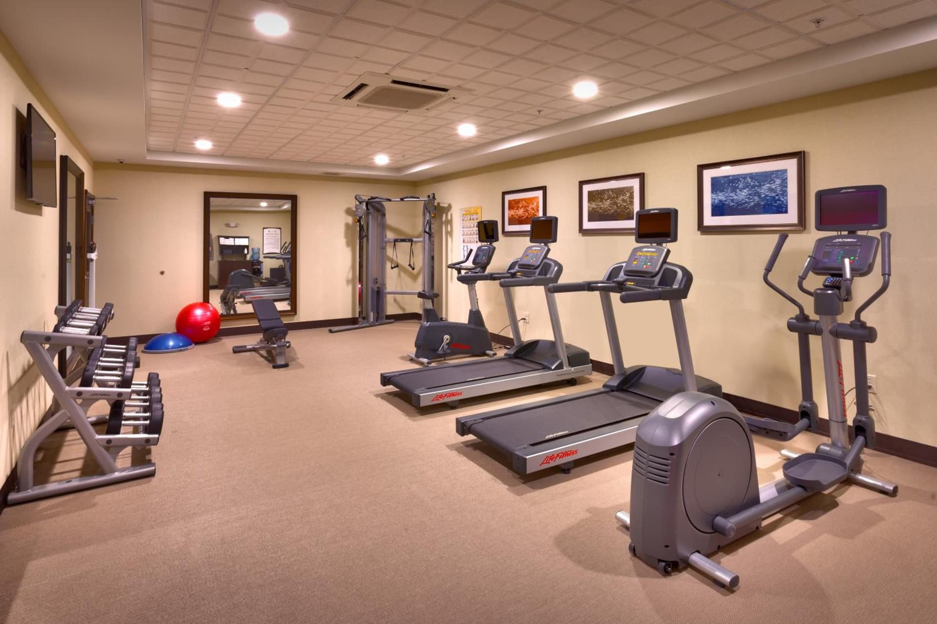 Staybridge Suites Cheyenne by IHG interior in Cheyenne, WY — gallery photo 2