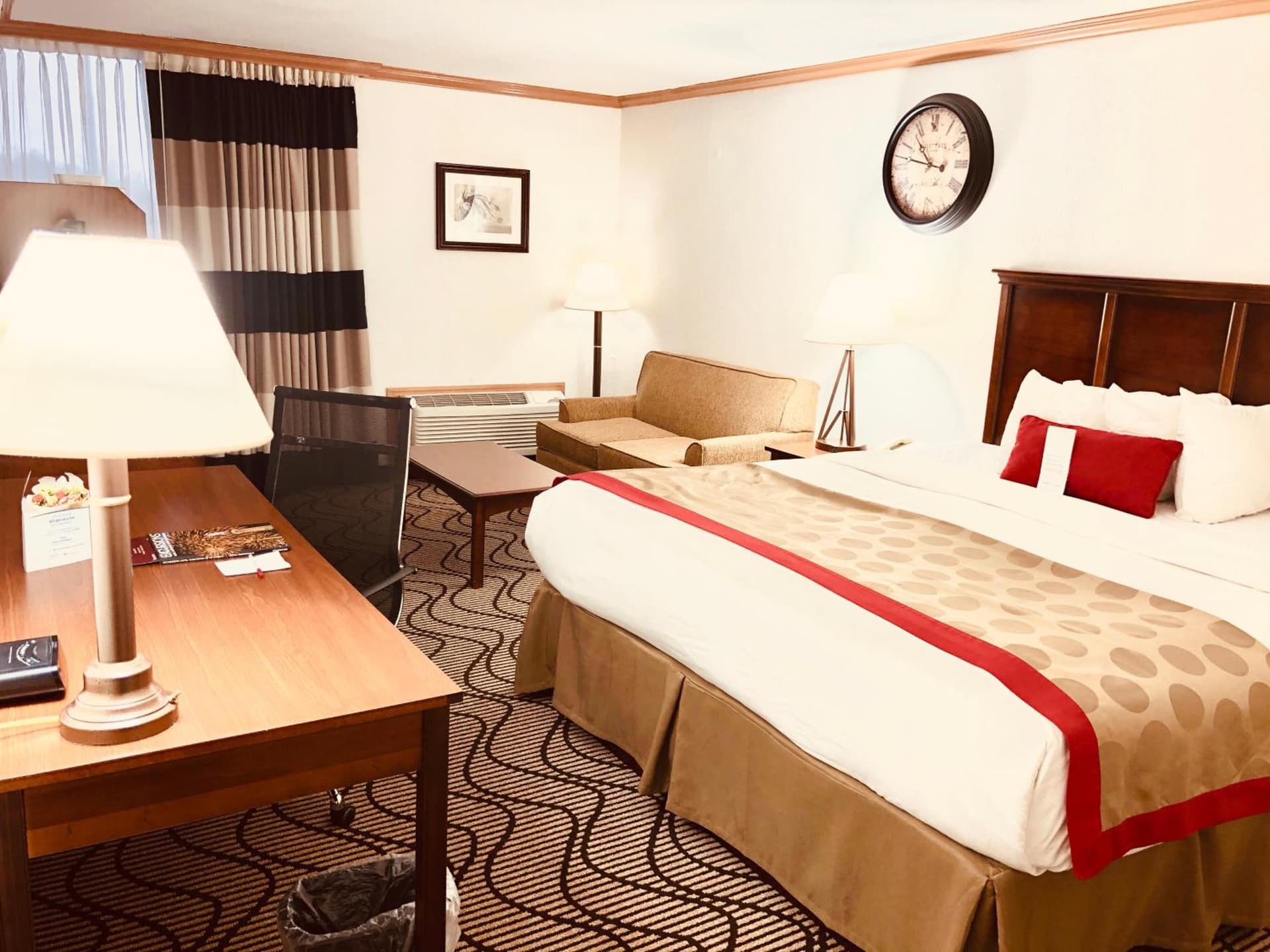 Ramada by Wyndham Birmingham Airport gallery photo in Birmingham, AL — image 10