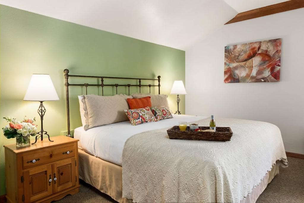 The La Conner Inn gallery photo in La Conner, WA — image 32
