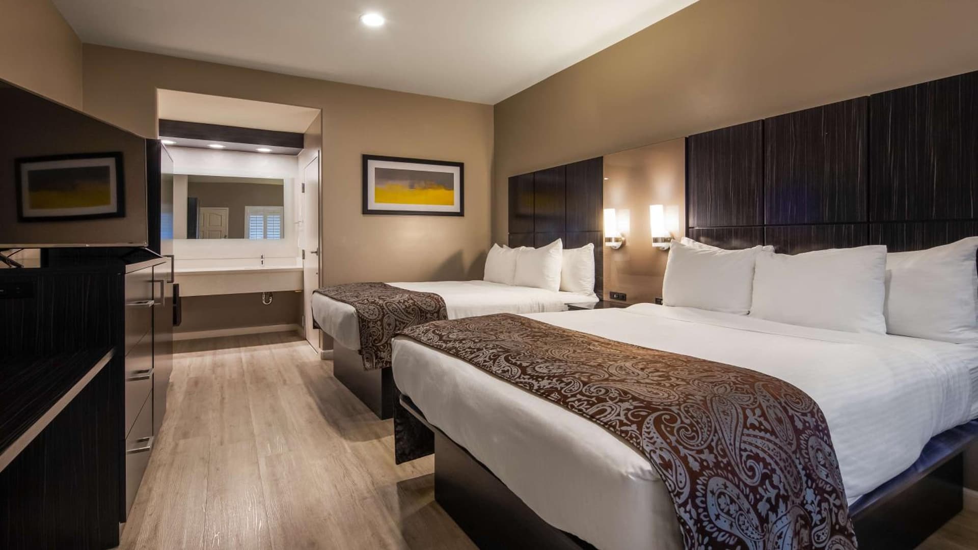 SureStay Plus by Best Western Santa Clara Silicon Valley gallery photo in Santa Clara, CA — image 10