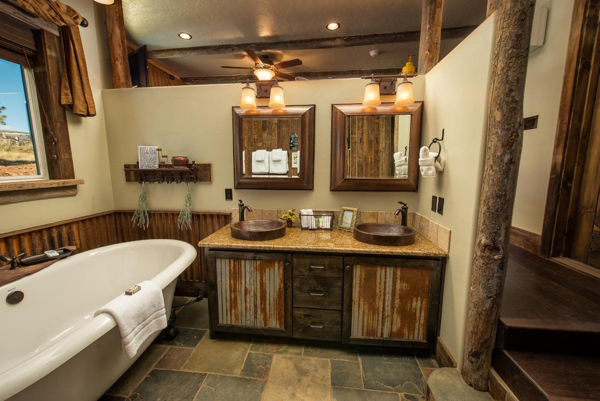 Zion Mountain Ranch property views in Mount Carmel Junction, UT — gallery photo 3