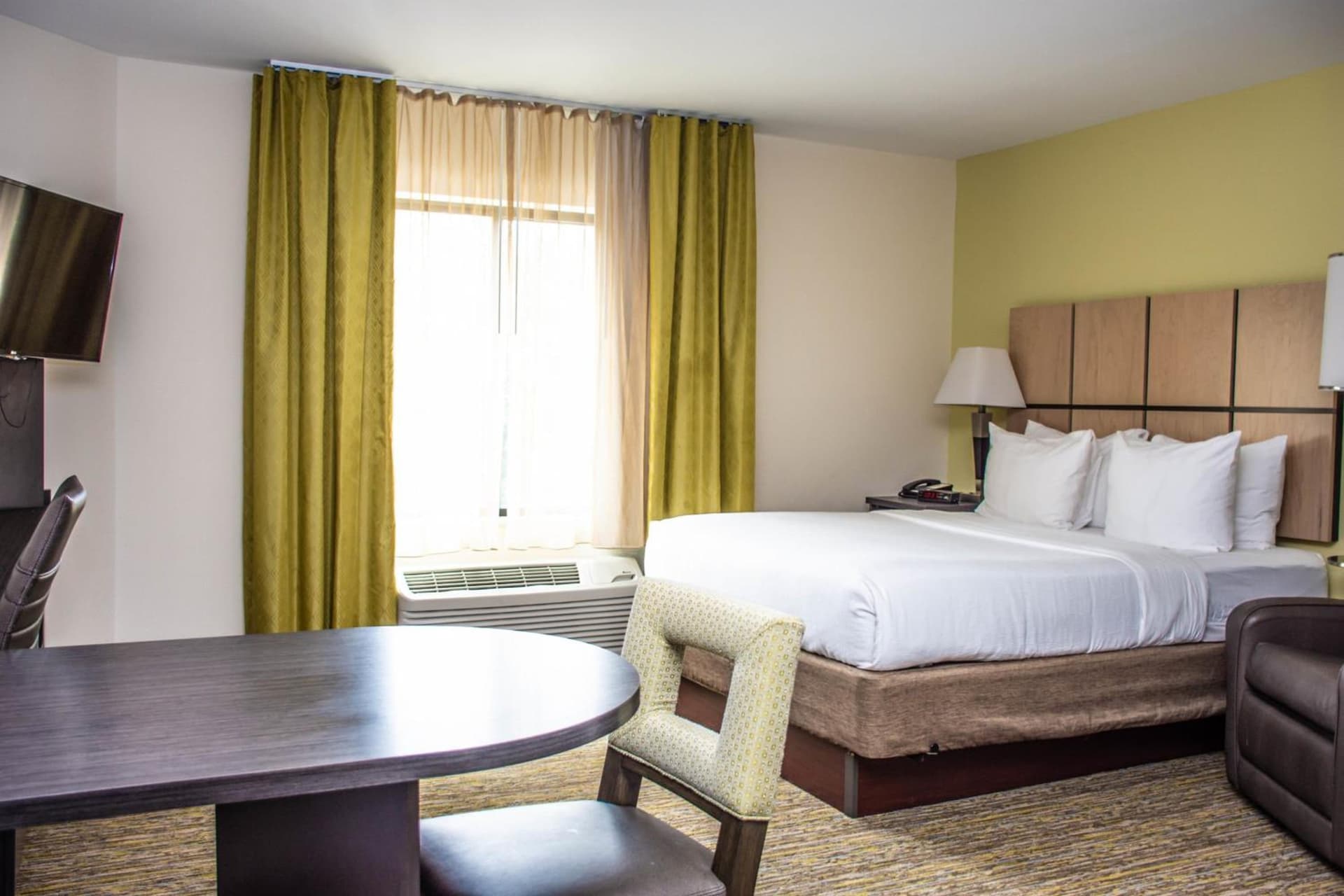 Candlewood Suites Overland Park W 135th St by IHG gallery photo in Overland Park, KS — image 52