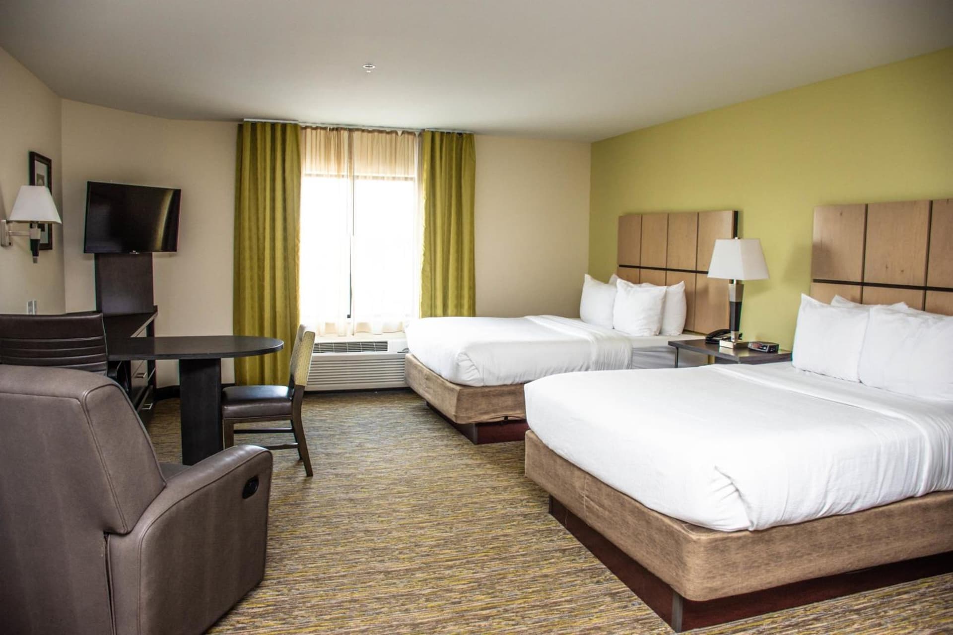 Candlewood Suites Overland Park W 135th St by IHG gallery photo in Overland Park, KS — image 39