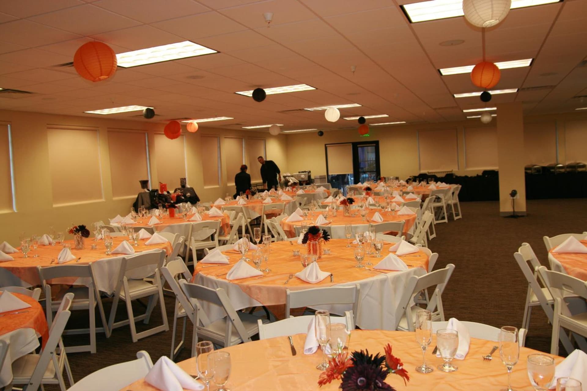GreenTree Inn & Suites Phoenix Sky Harbor gallery photo in Phoenix, AZ — image 15