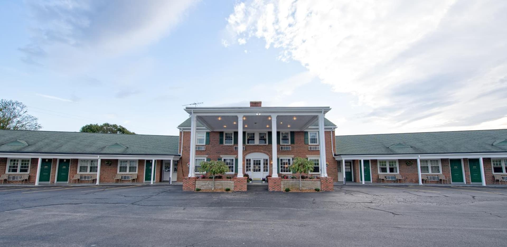 Colonial Inn Seekonk gallery photo in Seekonk, MA — image 31