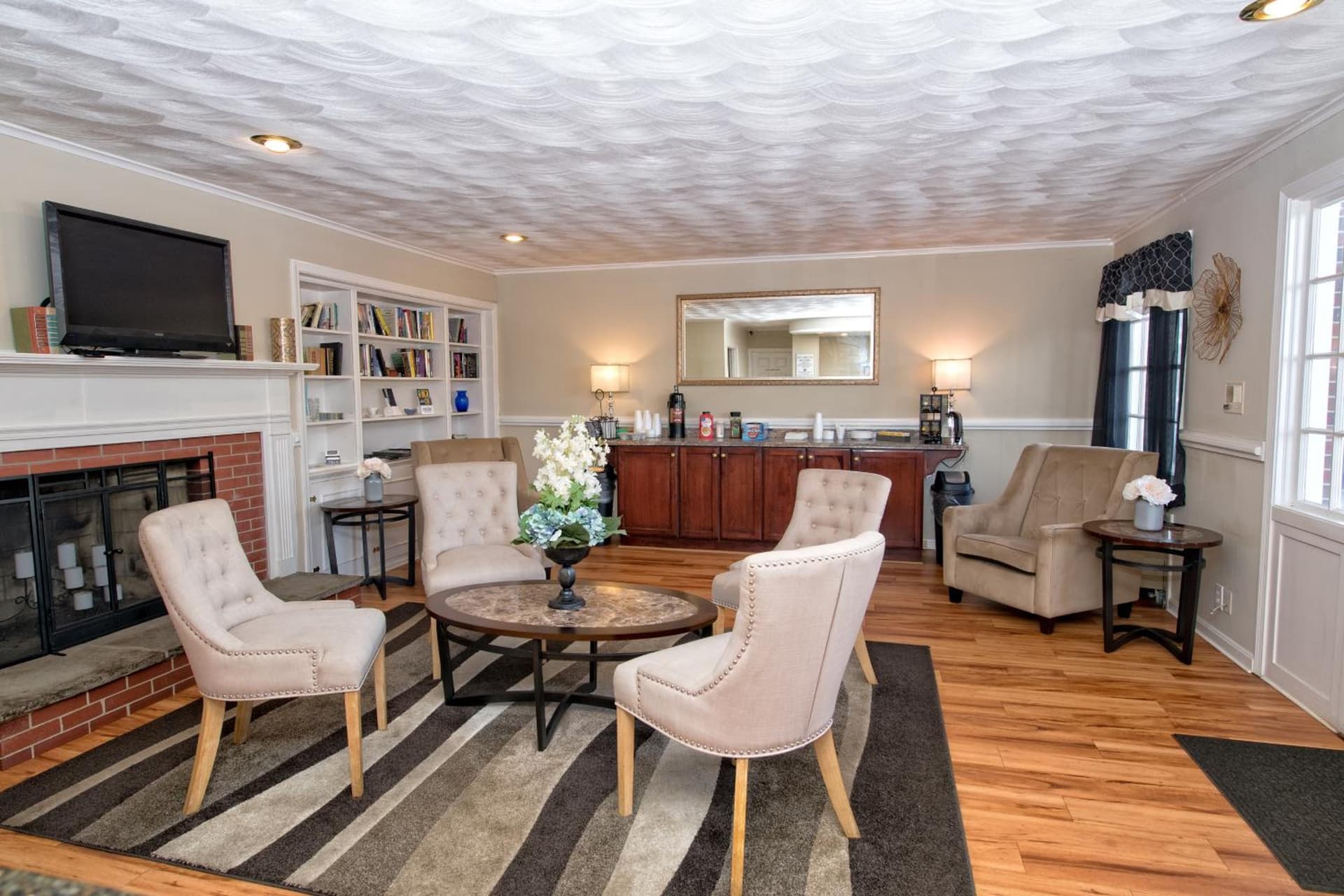 Colonial Inn Seekonk gallery photo in Seekonk, MA — image 56