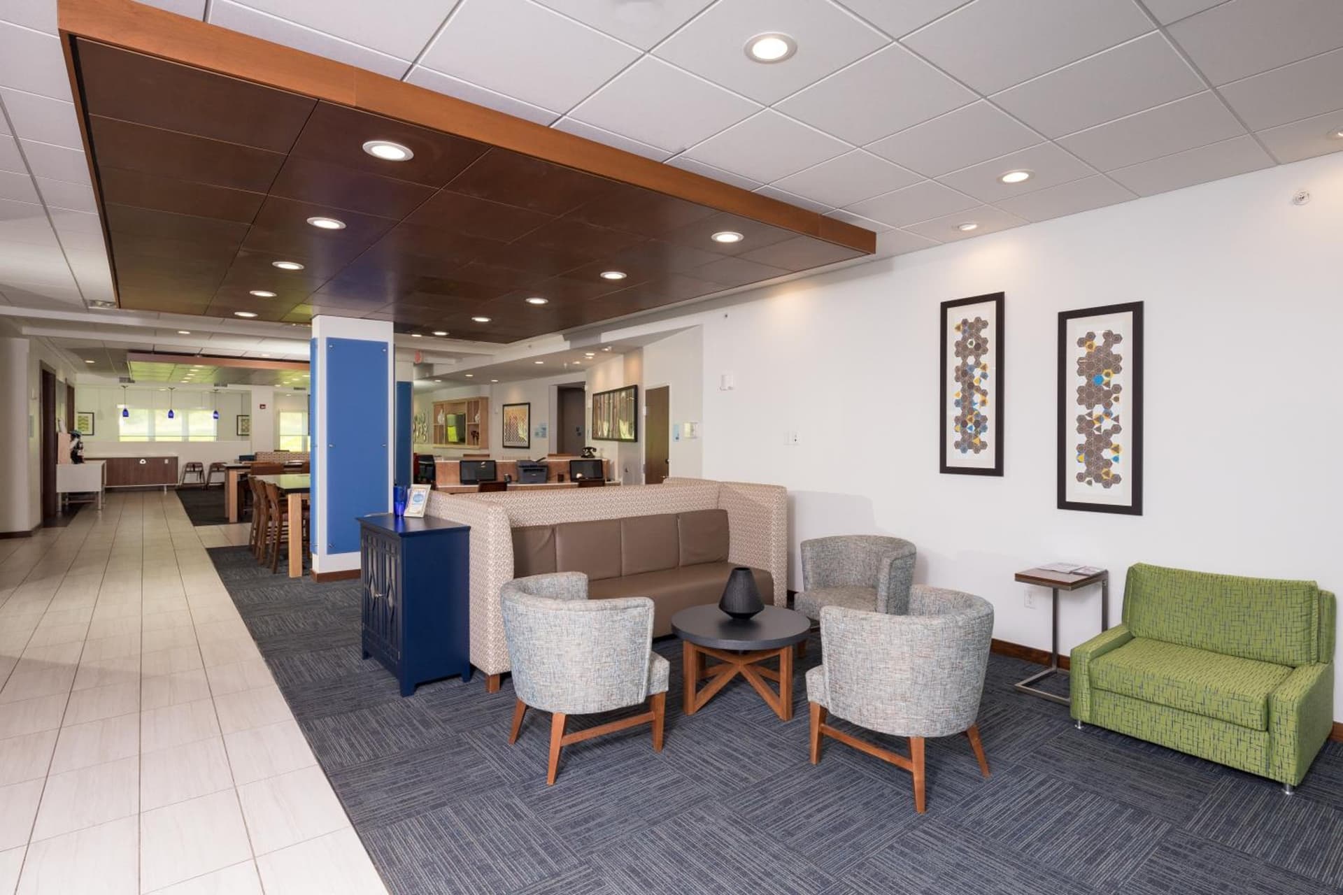 Holiday Inn Express & Suites - Portage by IHG gallery photo in Portage, IN — image 42