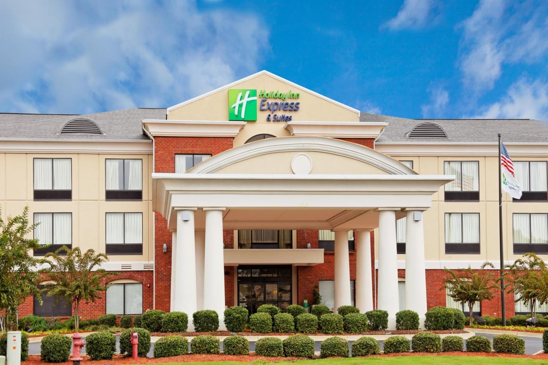 Holiday Inn Express & Suites Tupelo by IHG featured exterior or lobby in Tupelo, MS — similar hotel