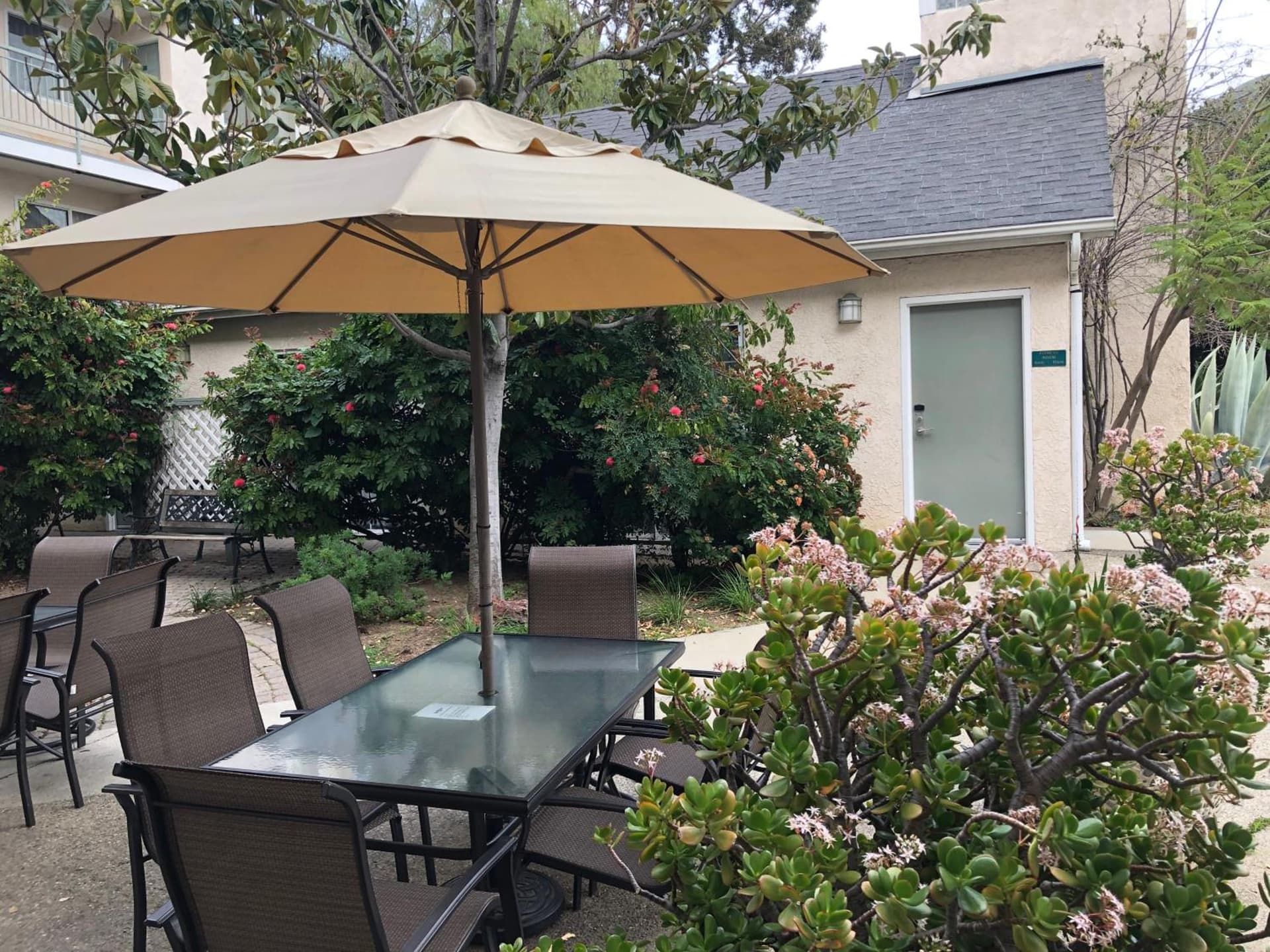 Hotel Buena Vista - San Luis Obispo property views in San Luis Obispo, CA — gallery photo 3