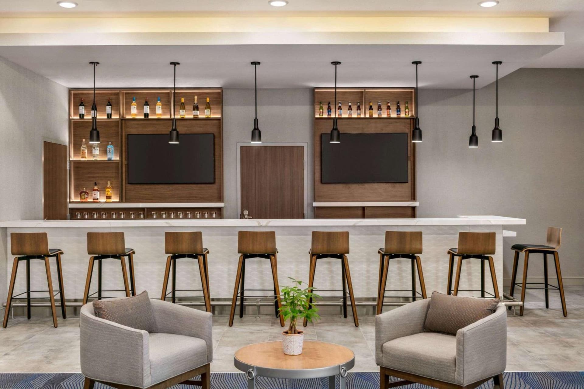 La Quinta Inn & Suites by Wyndham College Station North gallery photo in College Station, TX — image 22