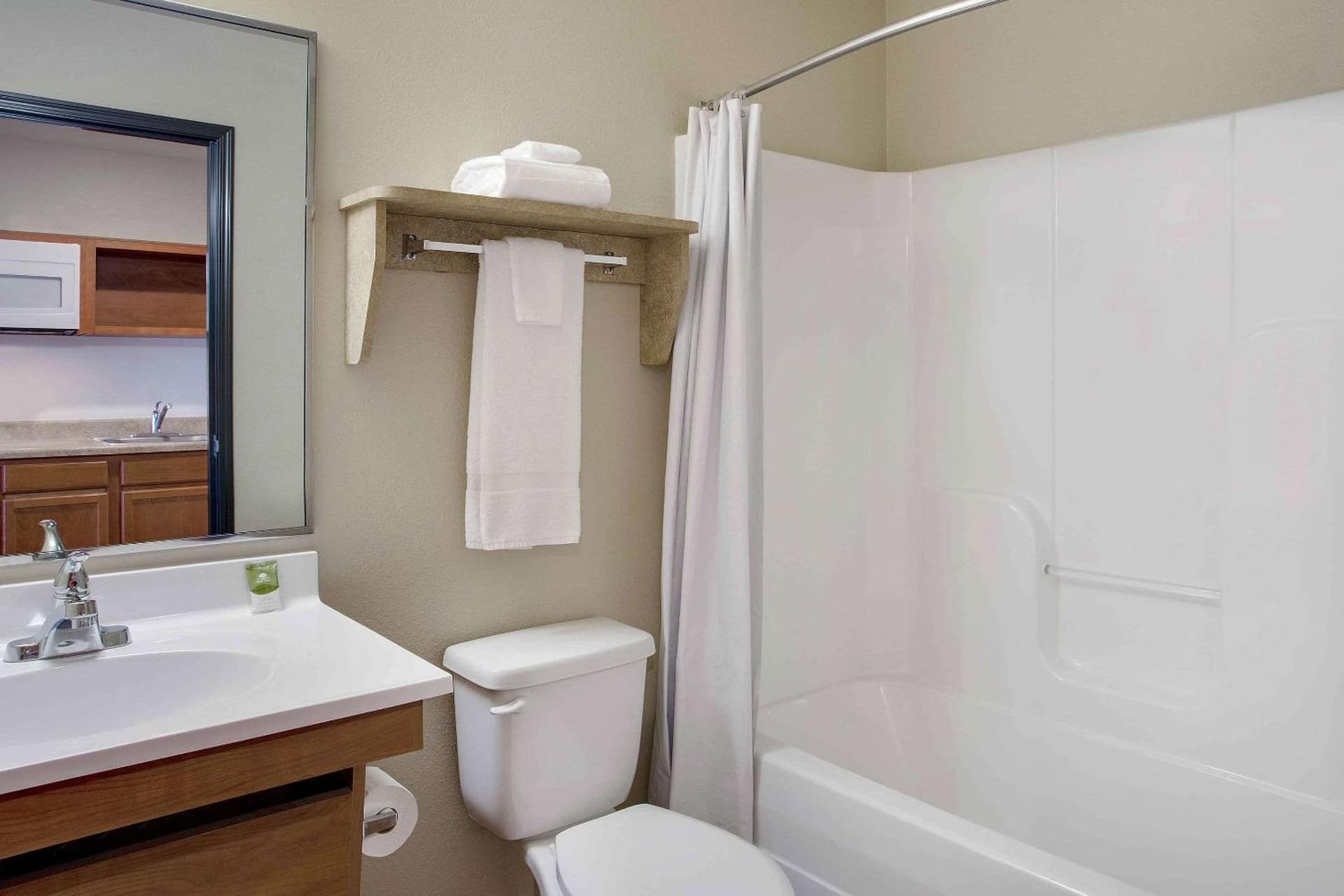 WoodSpring Suites Frederick I-70 gallery photo in Frederick, MD — image 6
