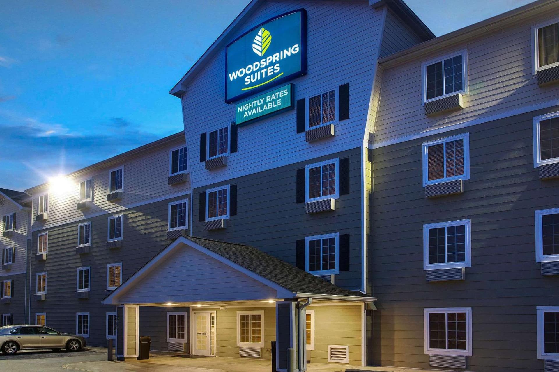 WoodSpring Suites Washington DC Andrews AFB property views in Camp Springs, MD — gallery photo 3