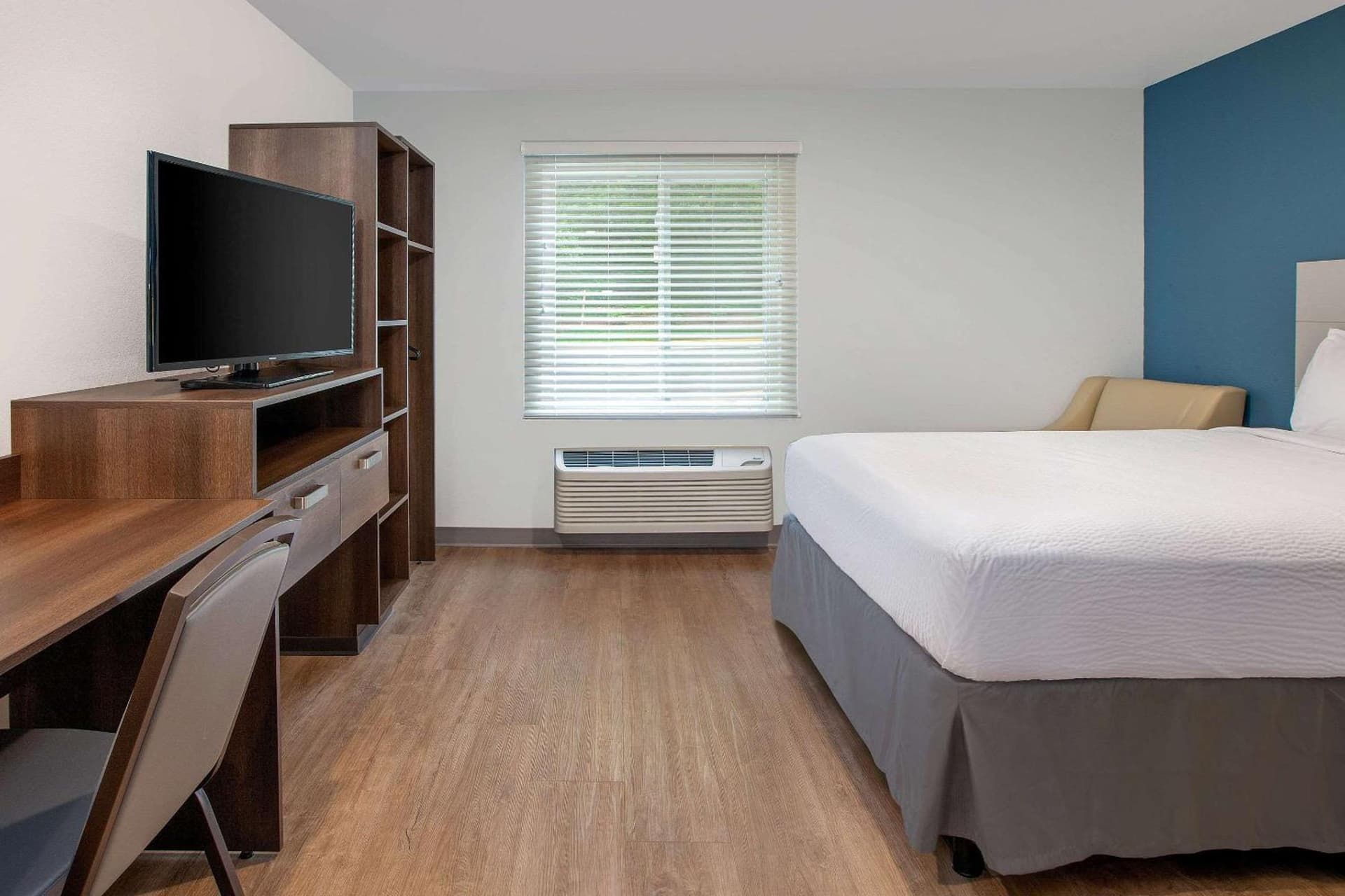 WoodSpring Suites Washington DC Northeast Greenbelt gallery photo in Greenbelt, MD — image 16