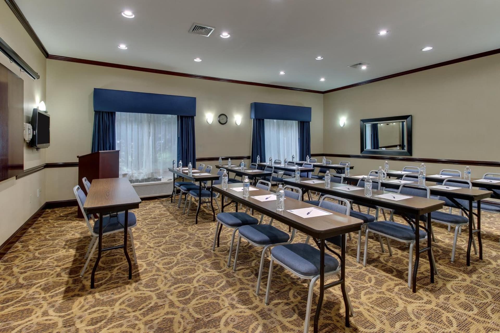 Holiday Inn Express and Suites Allentown West by IHG gallery photo in Allentown, PA — image 23