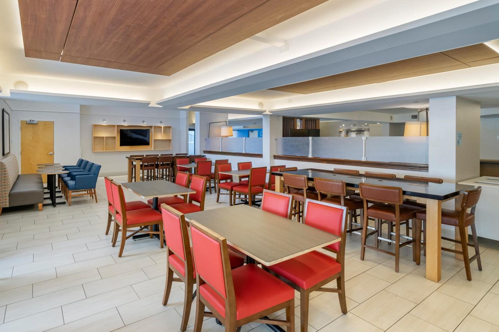 Holiday Inn Express Cape Coral-Fort Myers Area by IHG gallery photo in Cape Coral, FL — image 41