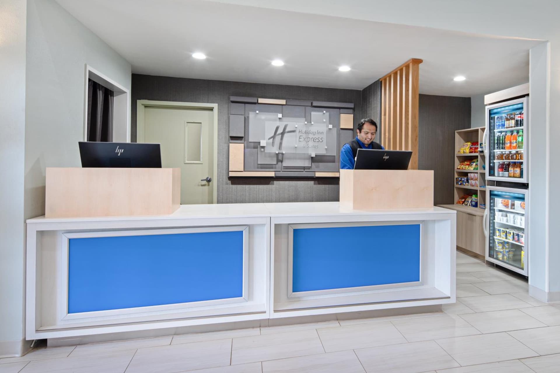 Holiday Inn Express & Suites Watsonville by IHG gallery photo in Watsonville, CA — image 15