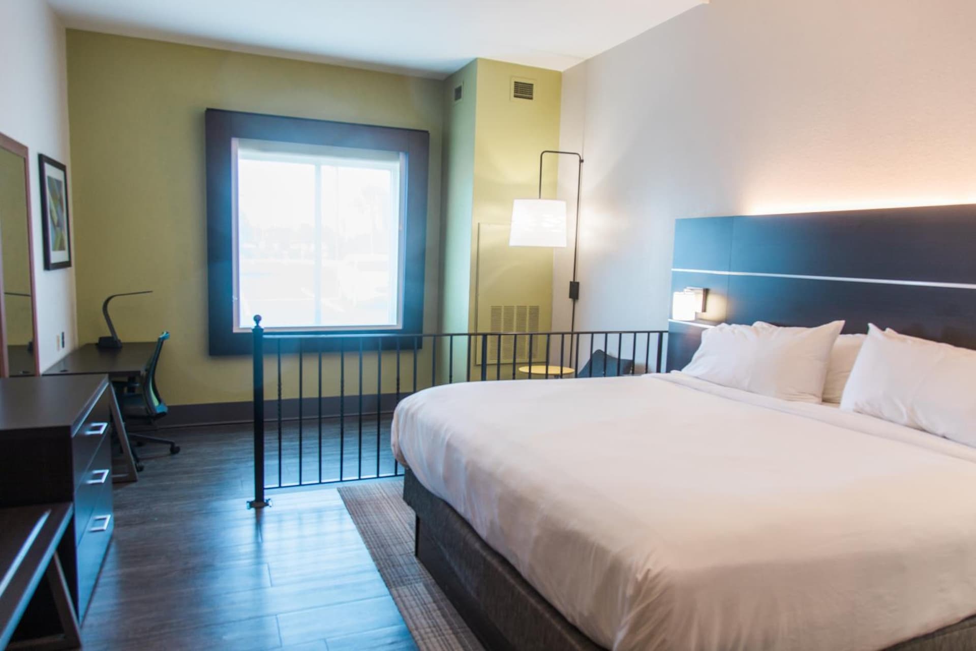 Holiday Inn Express & Suites Columbia-Fort Jackson by IHG gallery photo in Columbia, SC — image 14