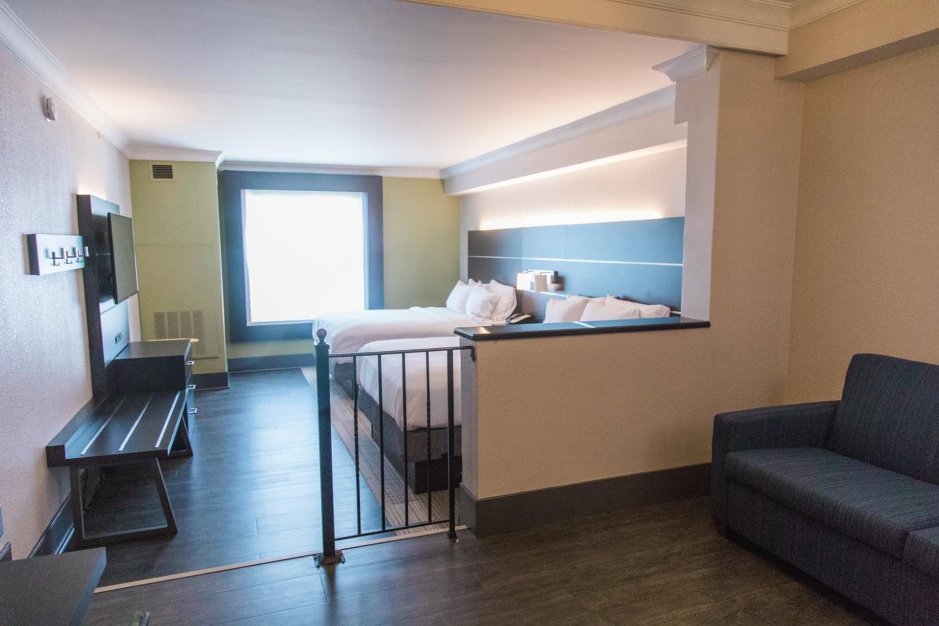 Holiday Inn Express & Suites Columbia-Fort Jackson by IHG gallery photo in Columbia, SC — image 26