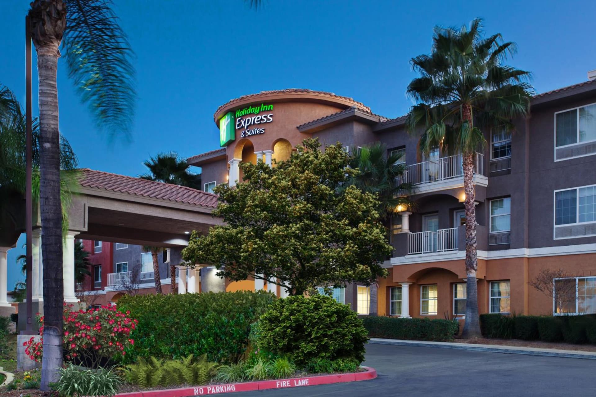 Holiday Inn Express & Suites Corona by IHG gallery photo in Corona, CA — image 52
