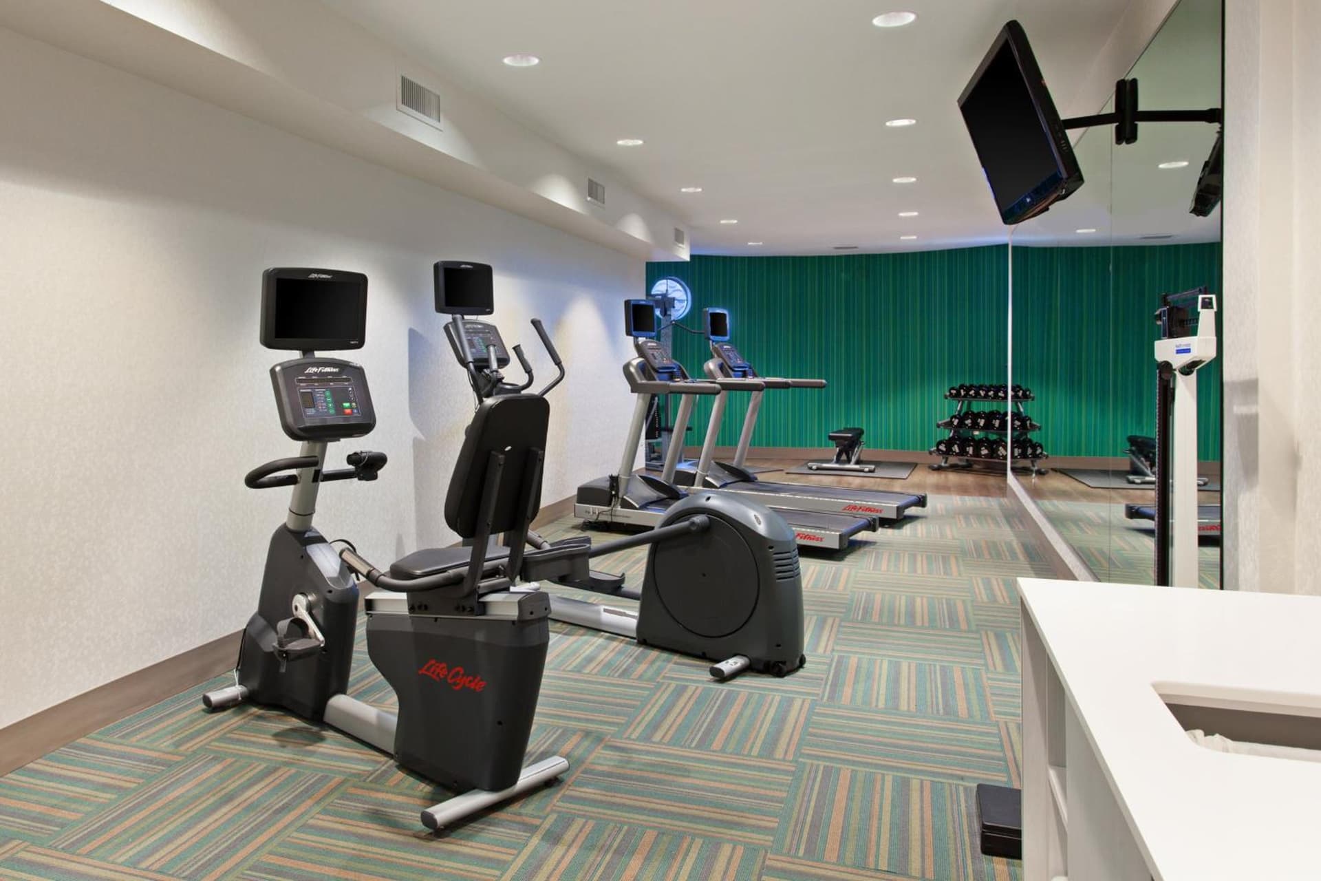 Holiday Inn Express & Suites Corona by IHG gallery photo in Corona, CA — image 28